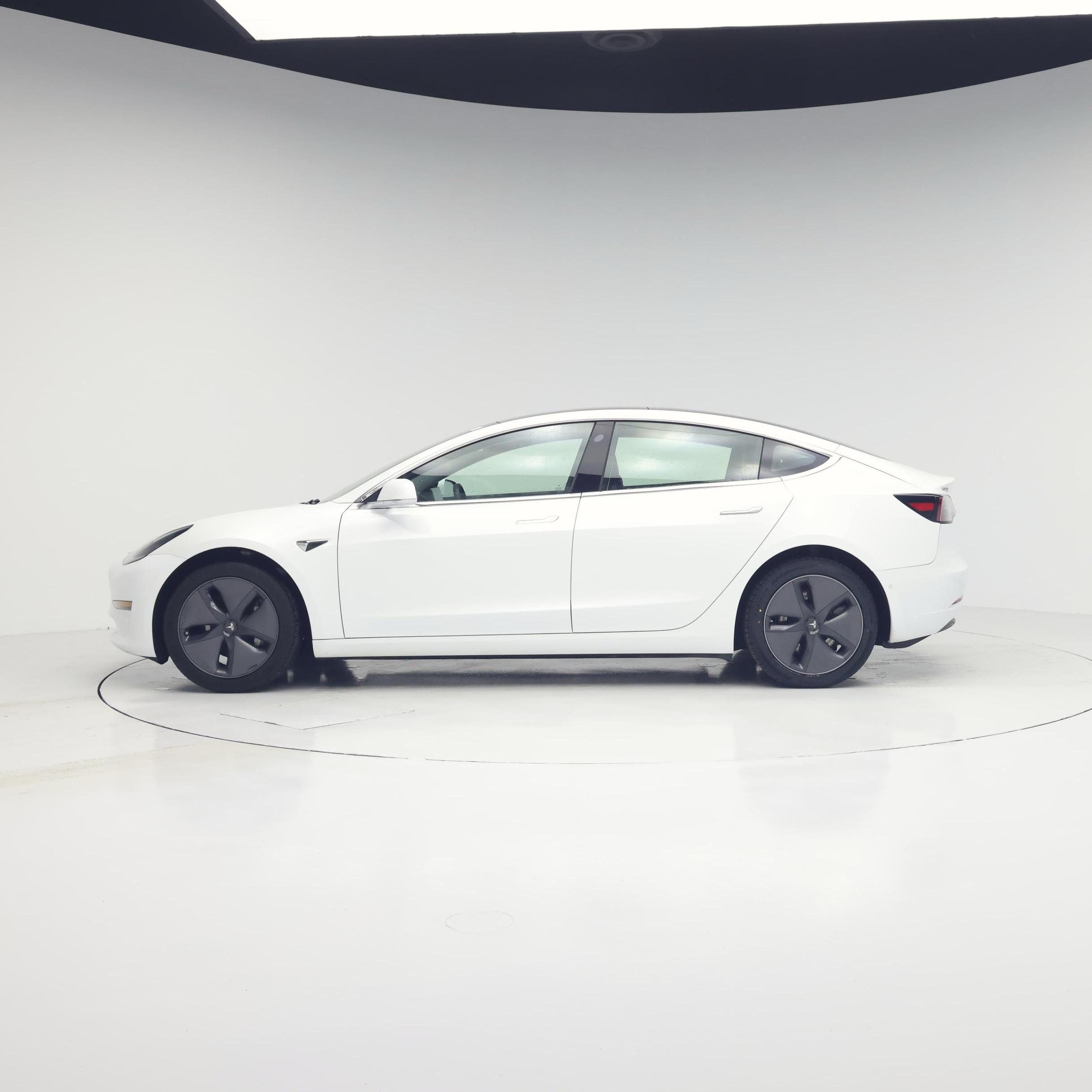 Thumbnail: 2019 Tesla Model 3 - 3