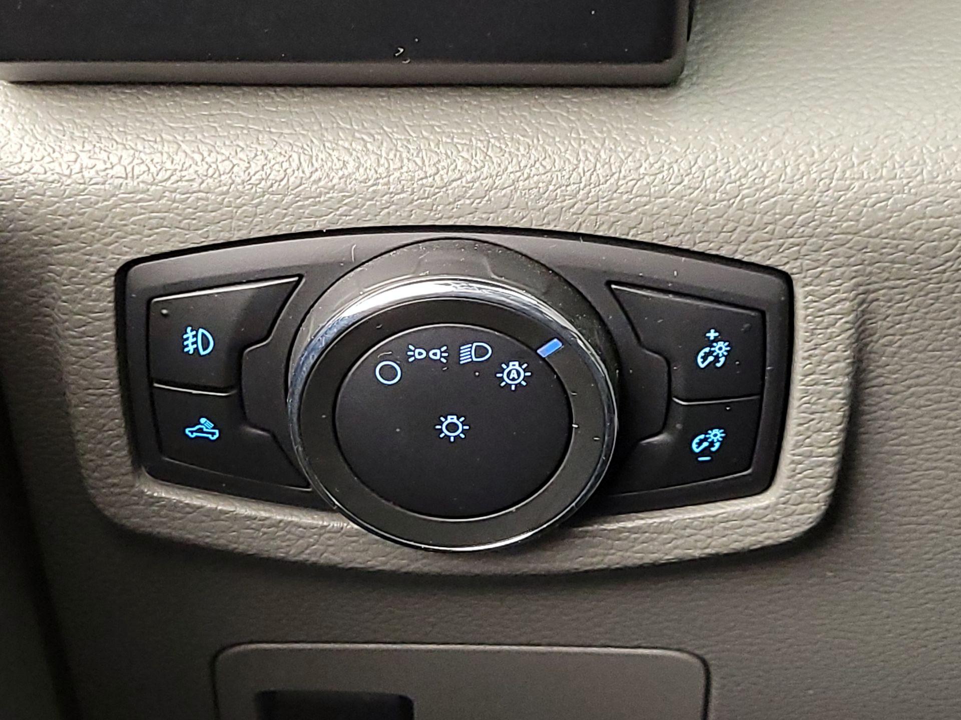 Thumbnail: 2018 Ford F-150 - 13