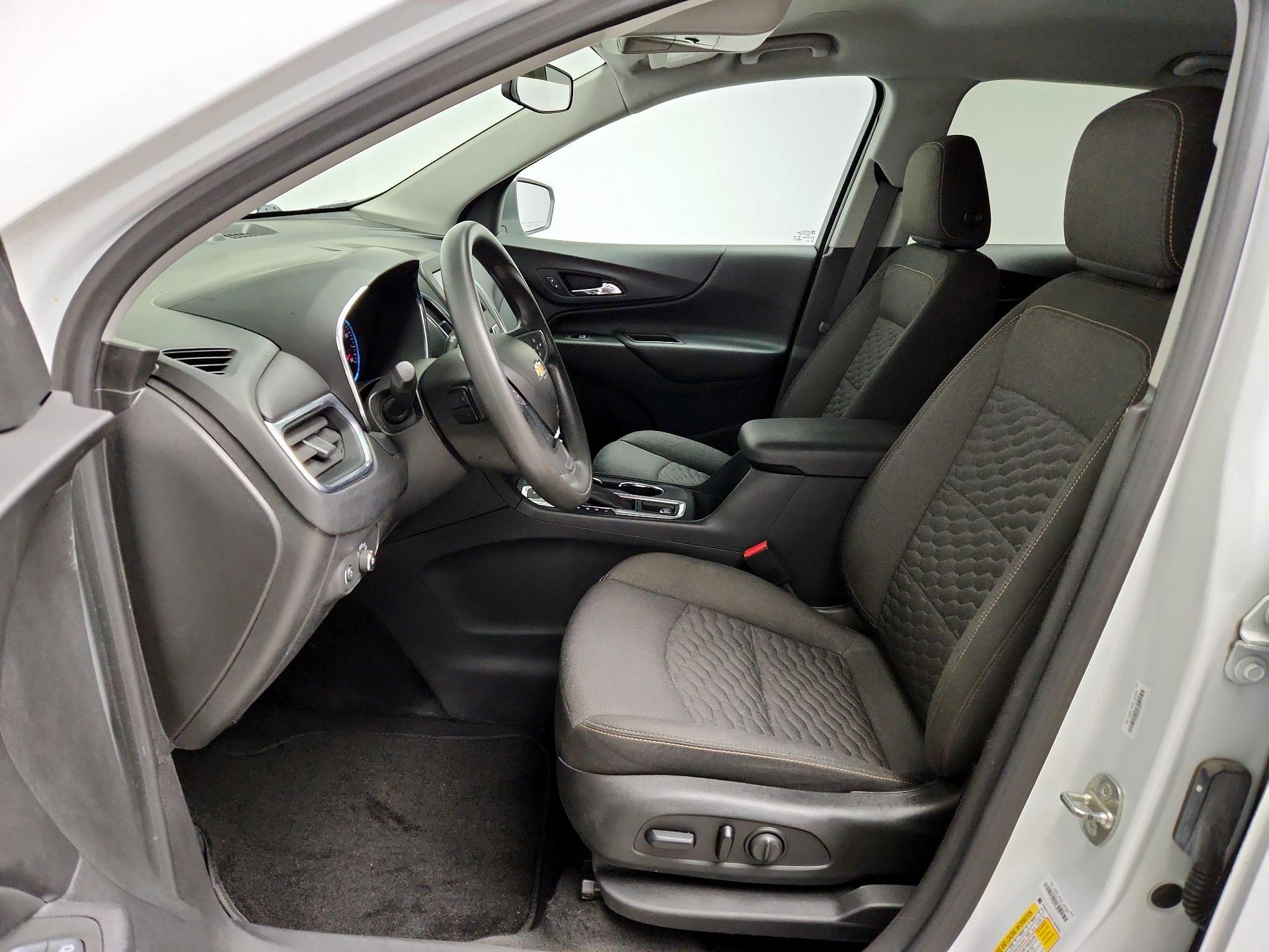 Thumbnail: 2020 Chevrolet Equinox - 11