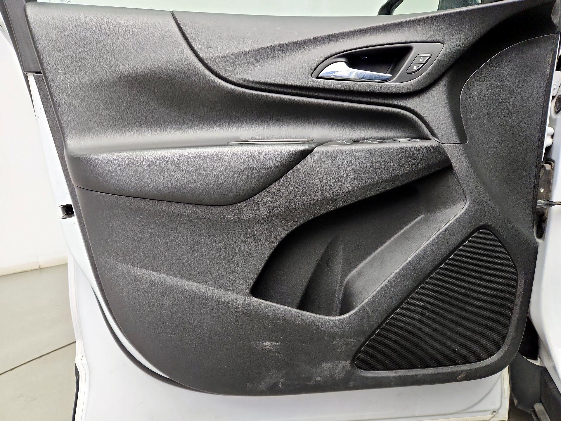 Thumbnail: 2020 Chevrolet Equinox - 12