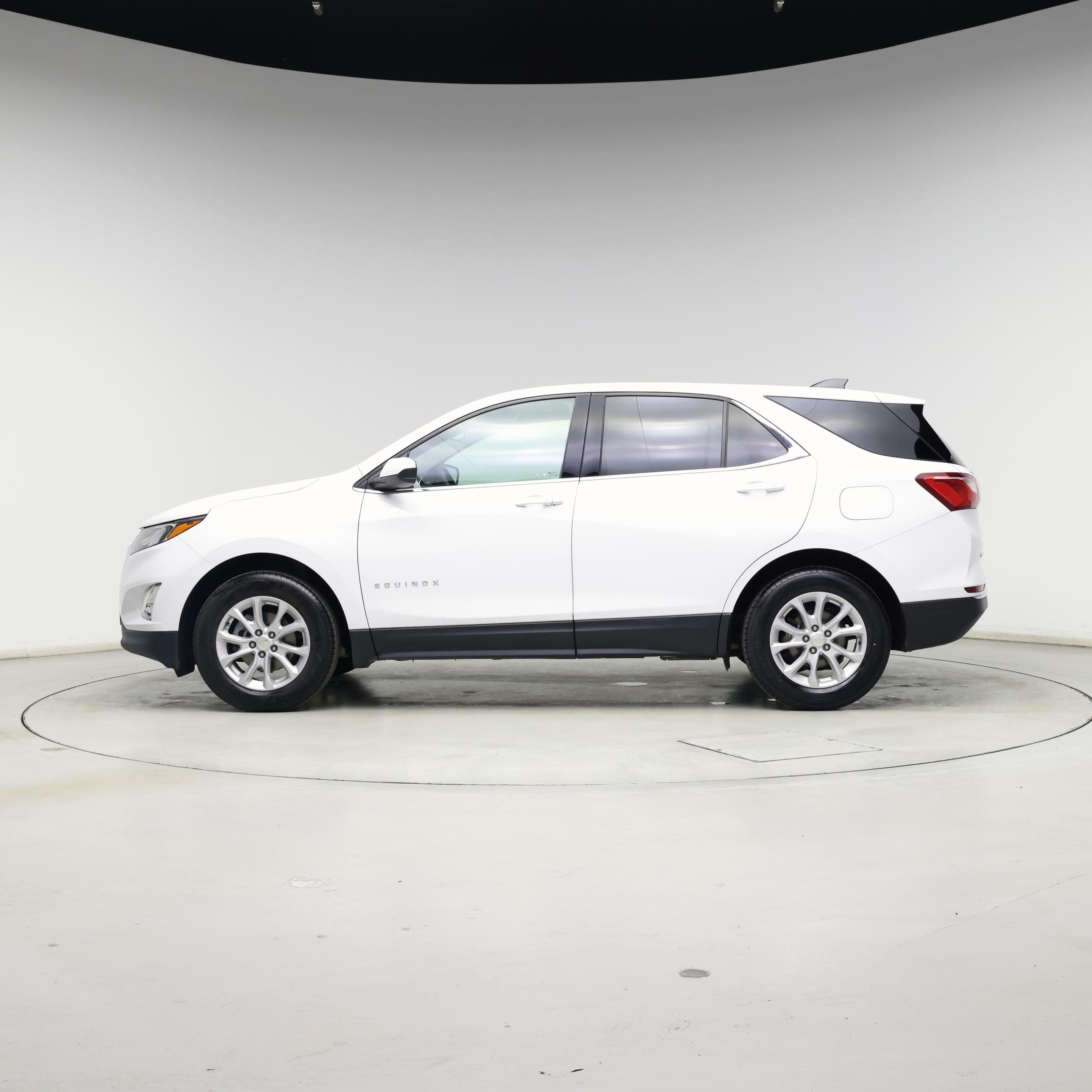 Thumbnail: 2020 Chevrolet Equinox - 3