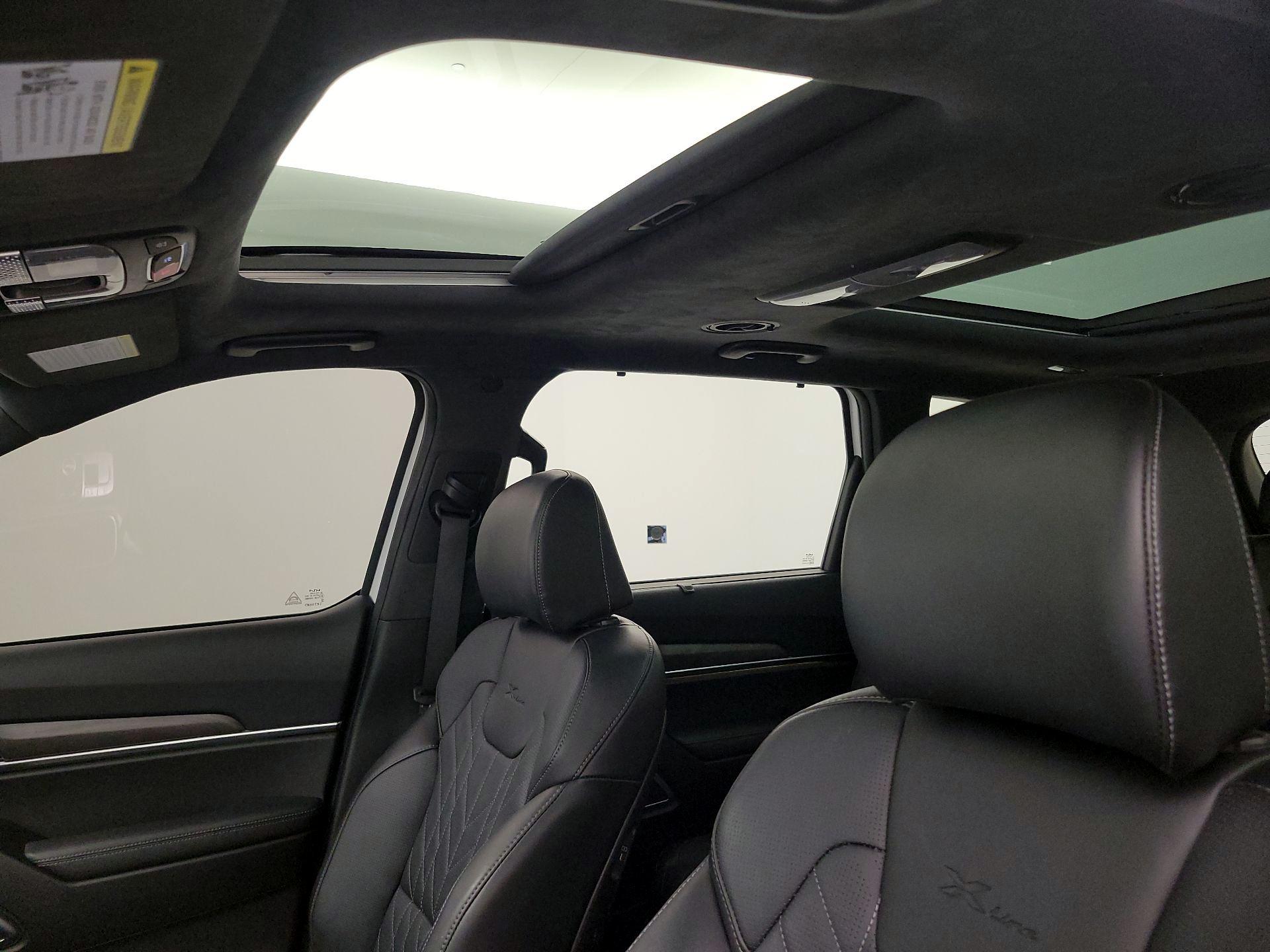 Thumbnail: 2024 Kia Telluride - 20