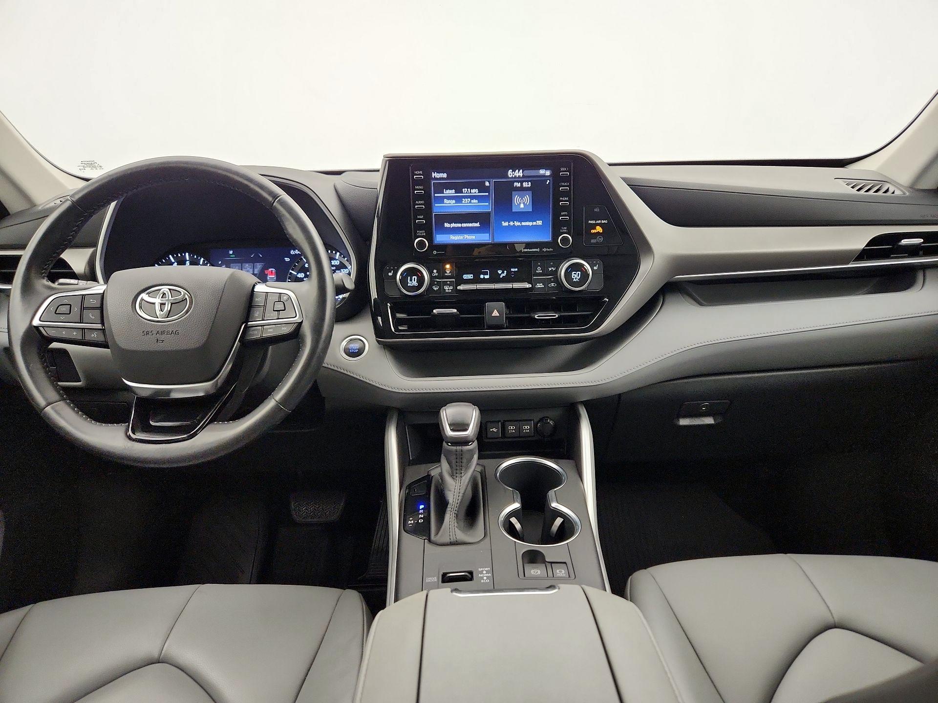 Thumbnail: 2020 Toyota Highlander - 9