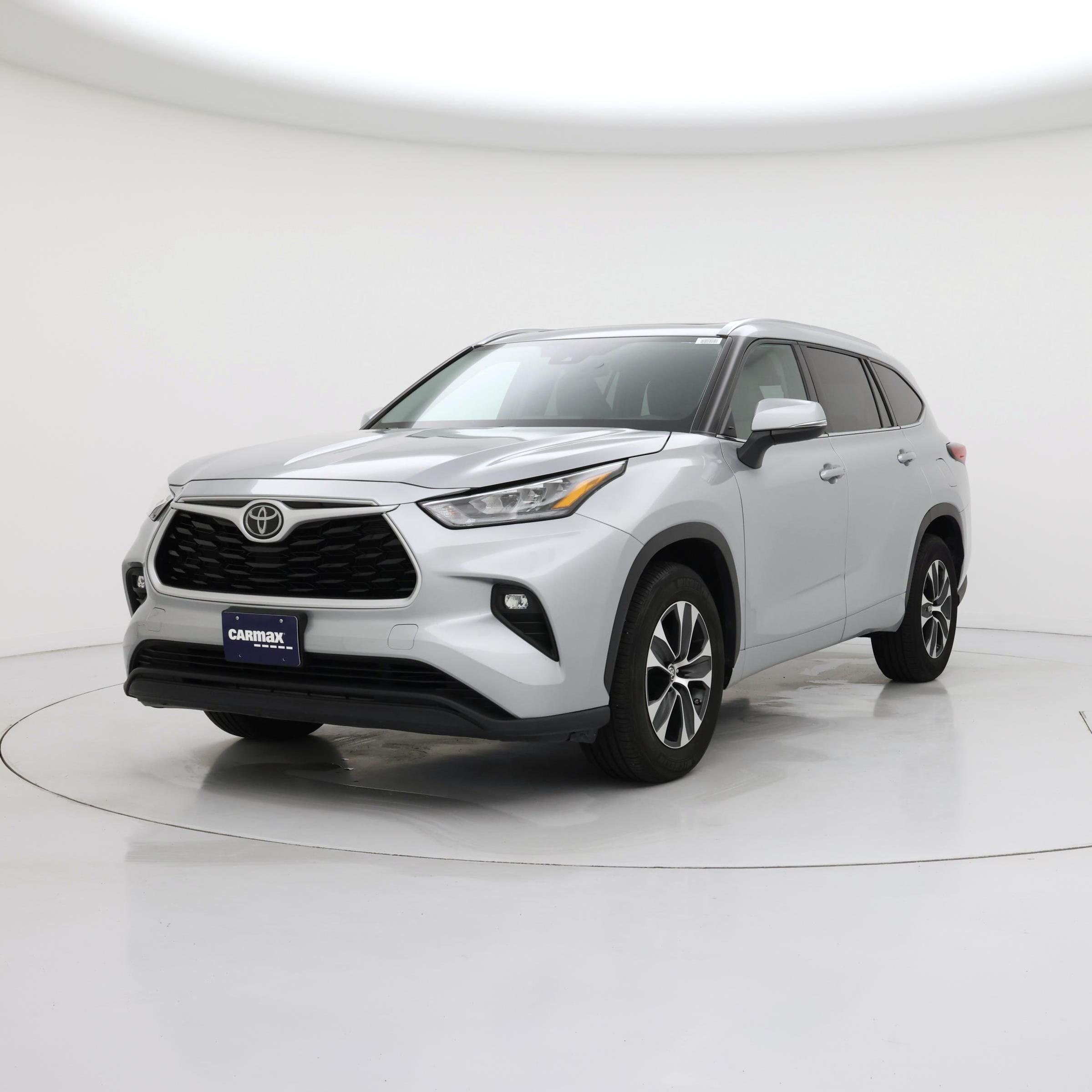Thumbnail: 2020 Toyota Highlander - 4