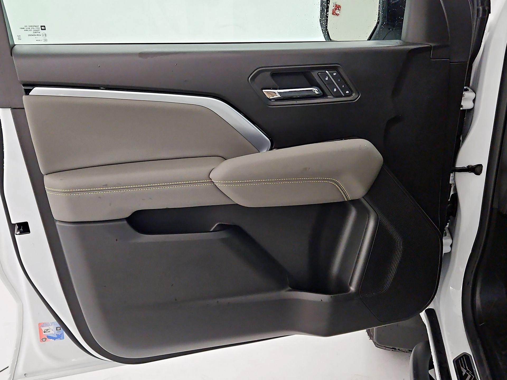 Thumbnail: 2025 Chevrolet Colorado - 12