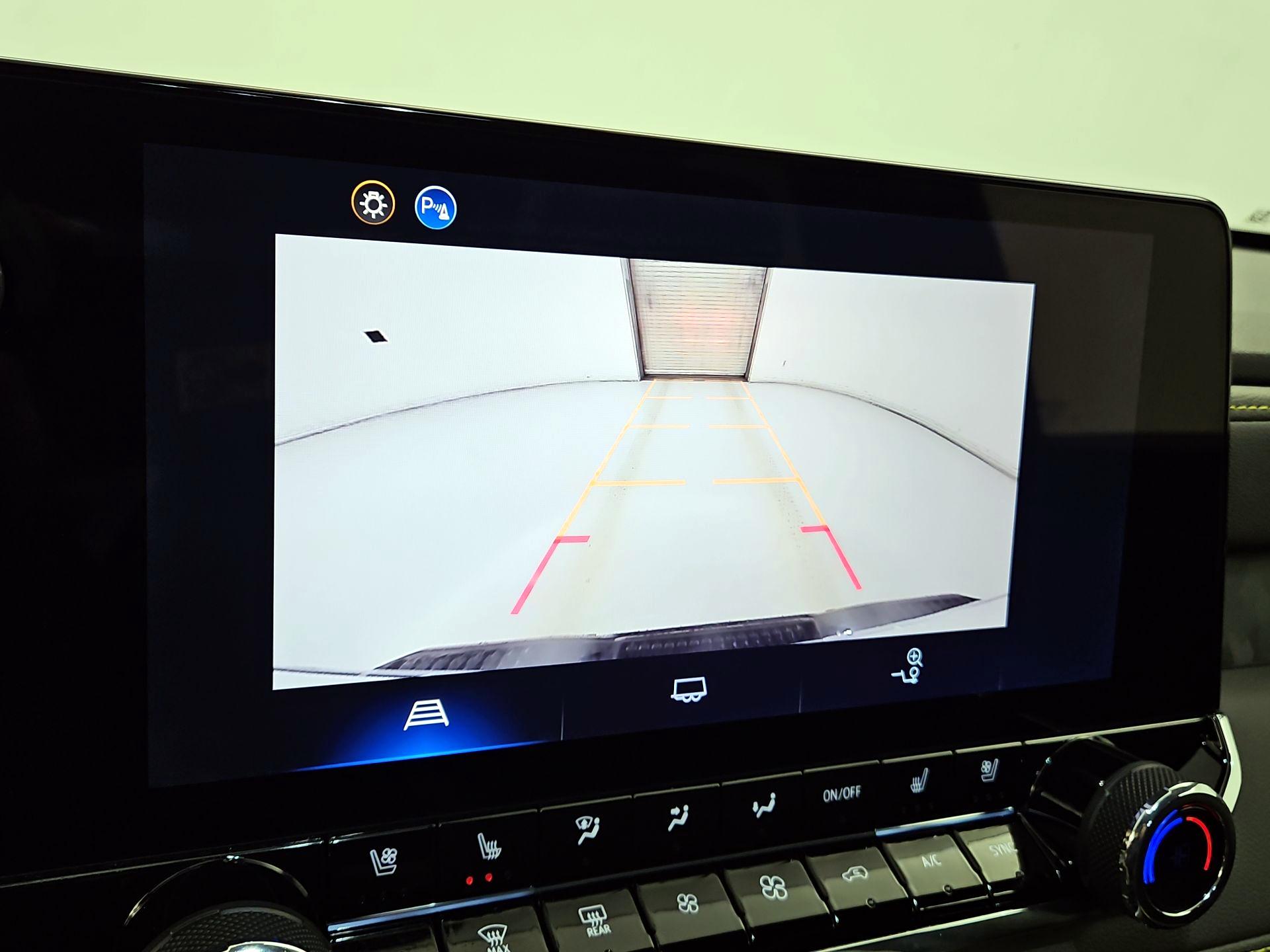 Thumbnail: 2025 Chevrolet Colorado - 14