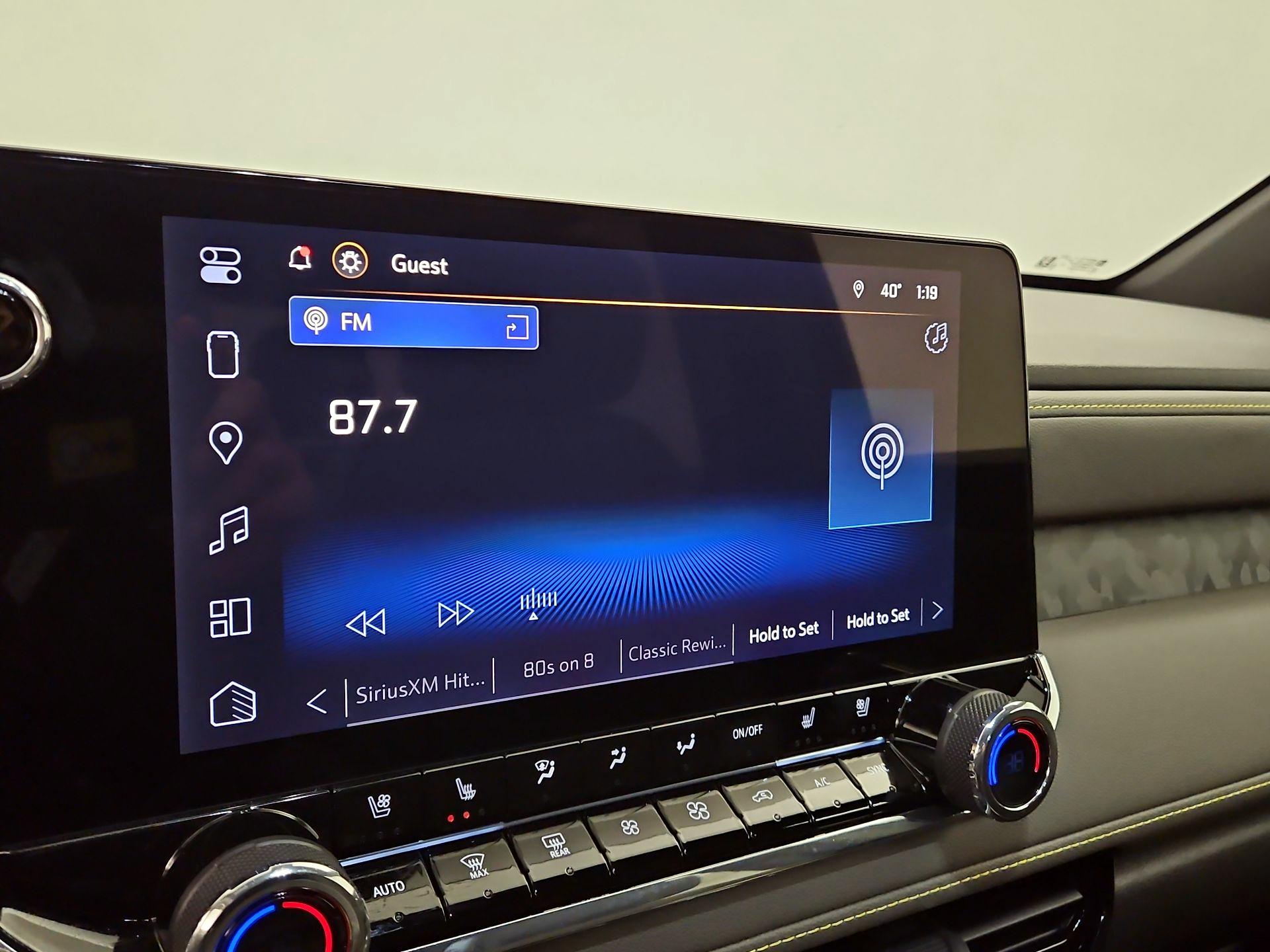 Thumbnail: 2025 Chevrolet Colorado - 15