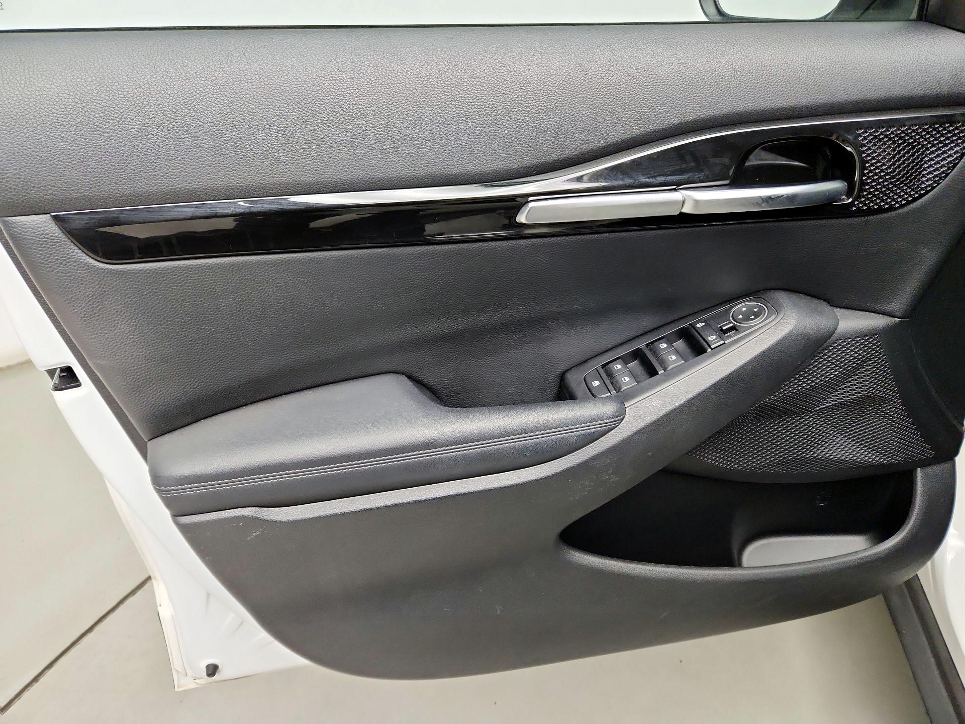 Thumbnail: 2021 Kia Seltos - 12