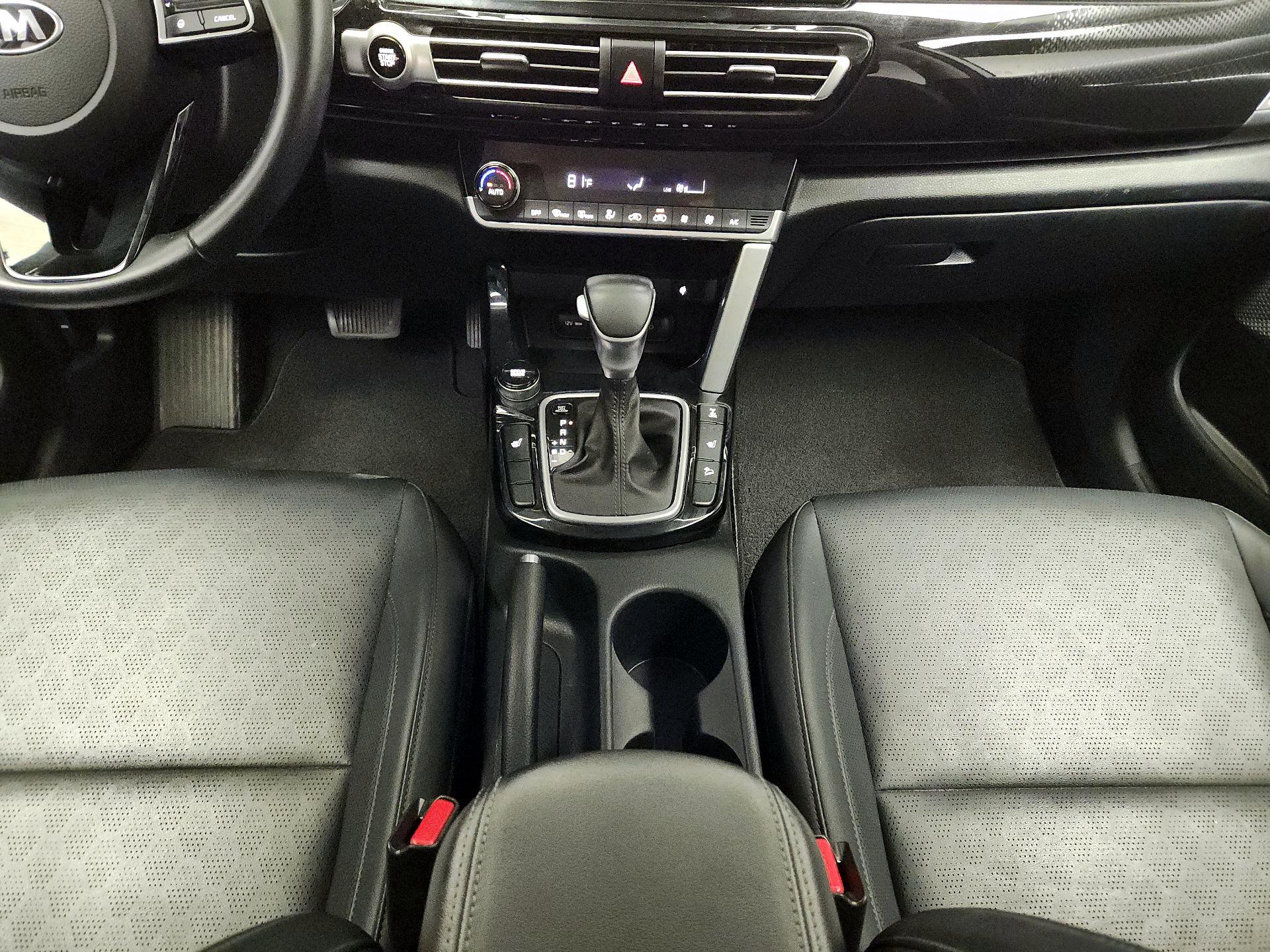 Thumbnail: 2021 Kia Seltos - 17