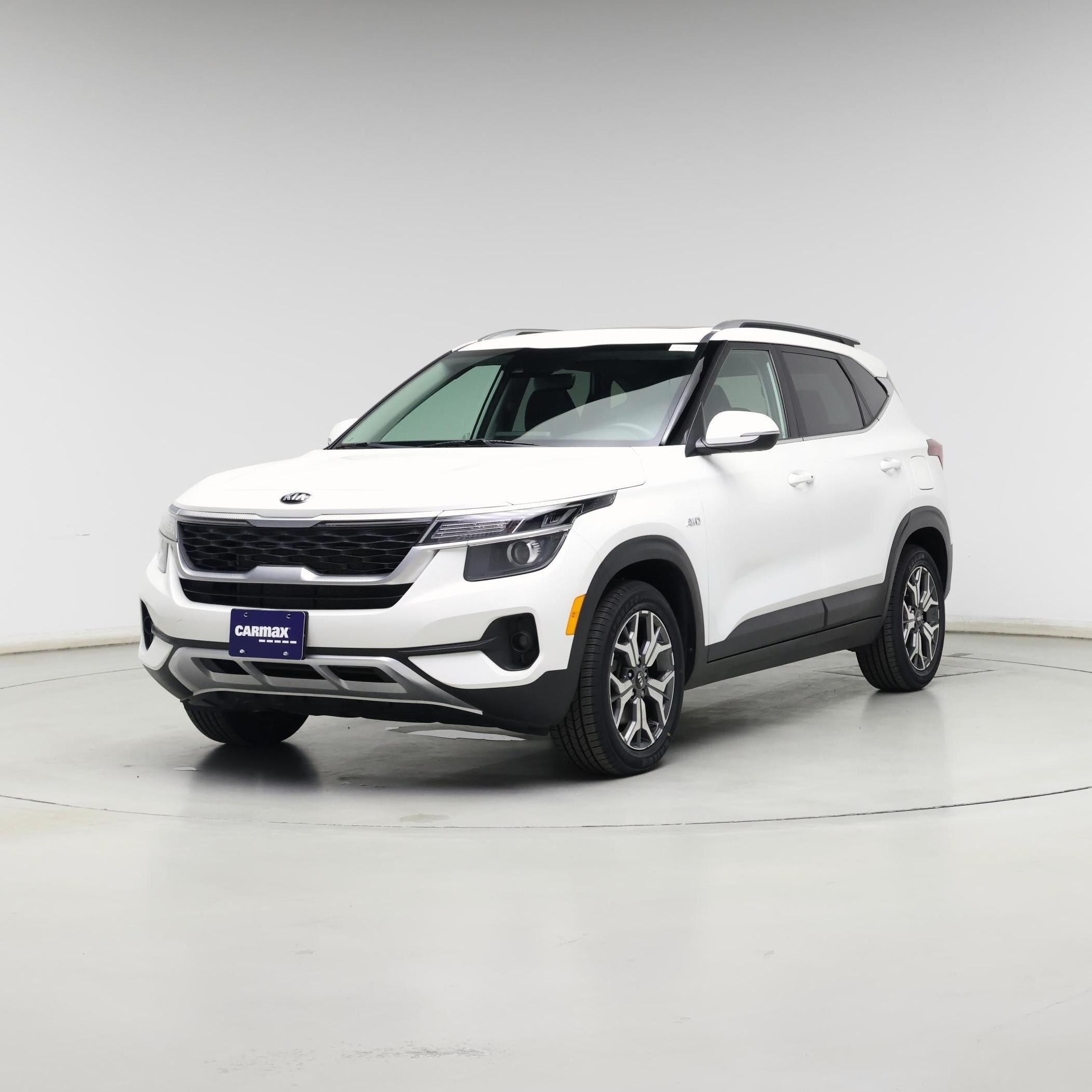 Thumbnail: 2021 Kia Seltos - 4