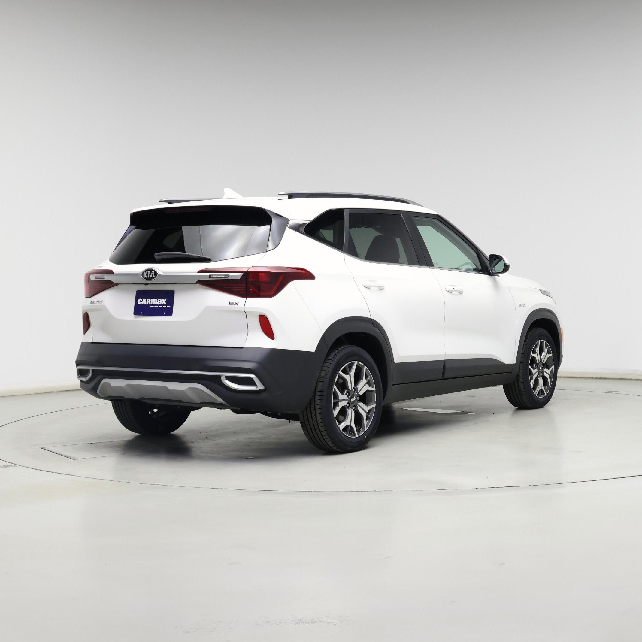 Thumbnail: 2021 Kia Seltos - 8