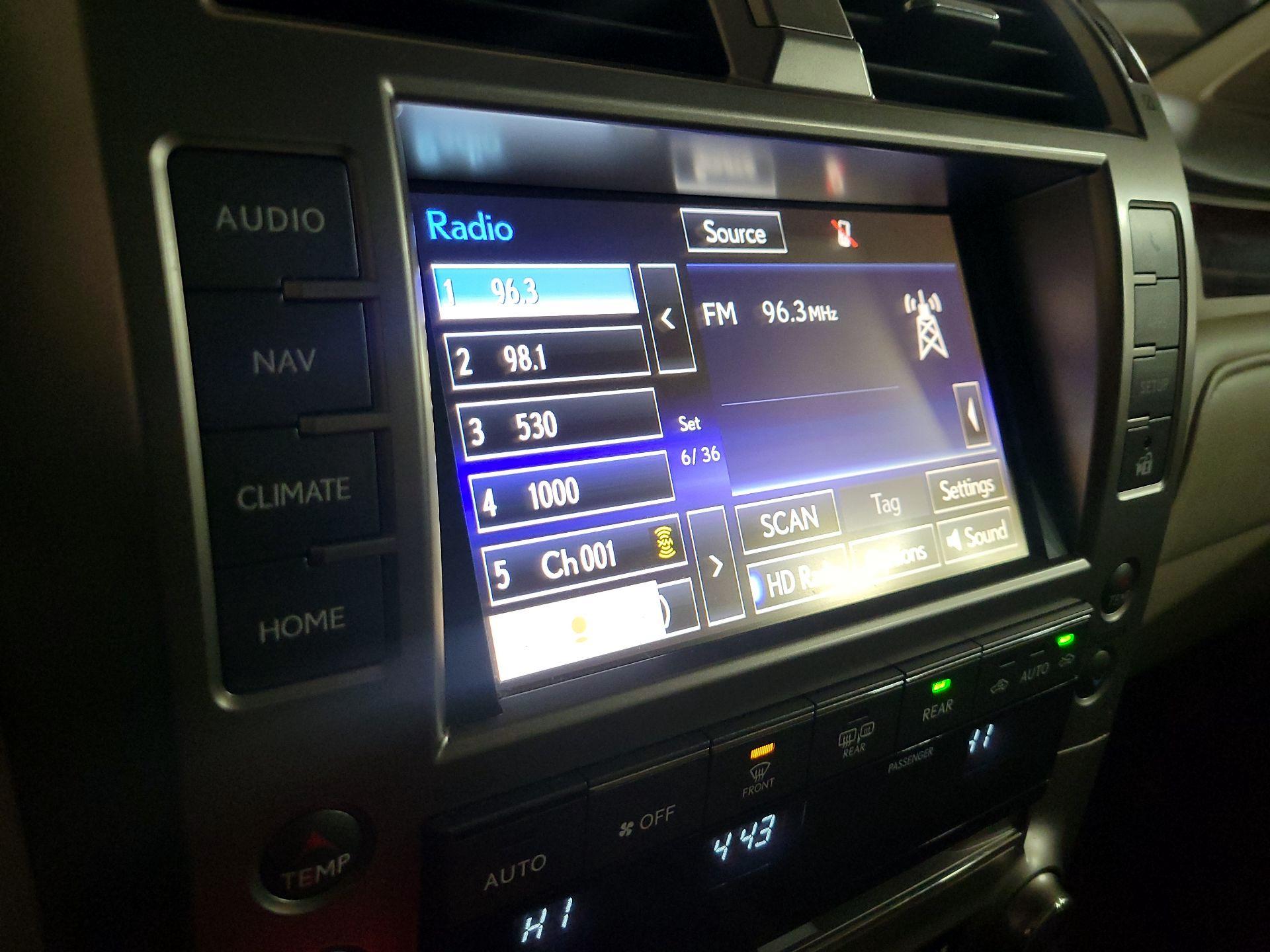 Thumbnail: 2019 Lexus GX - 13