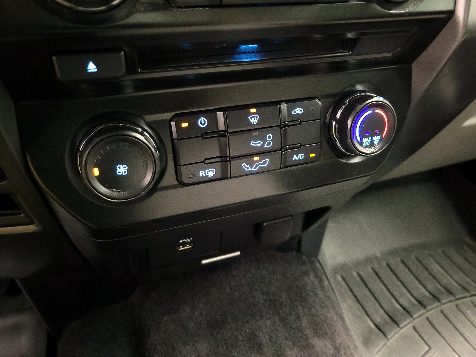 Thumbnail: 2016 Ford F-150 - 15