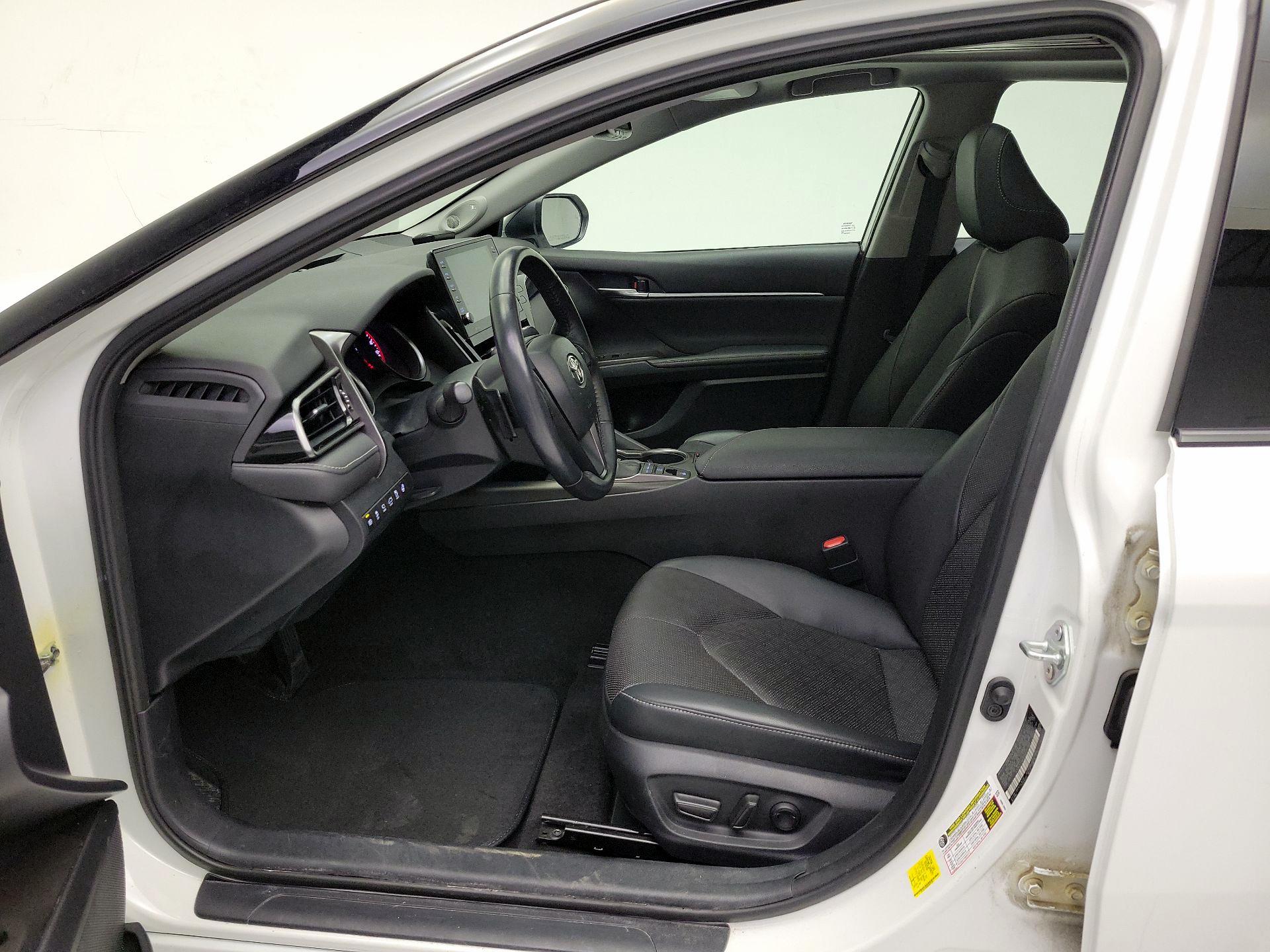 Thumbnail: 2023 Toyota Camry - 11