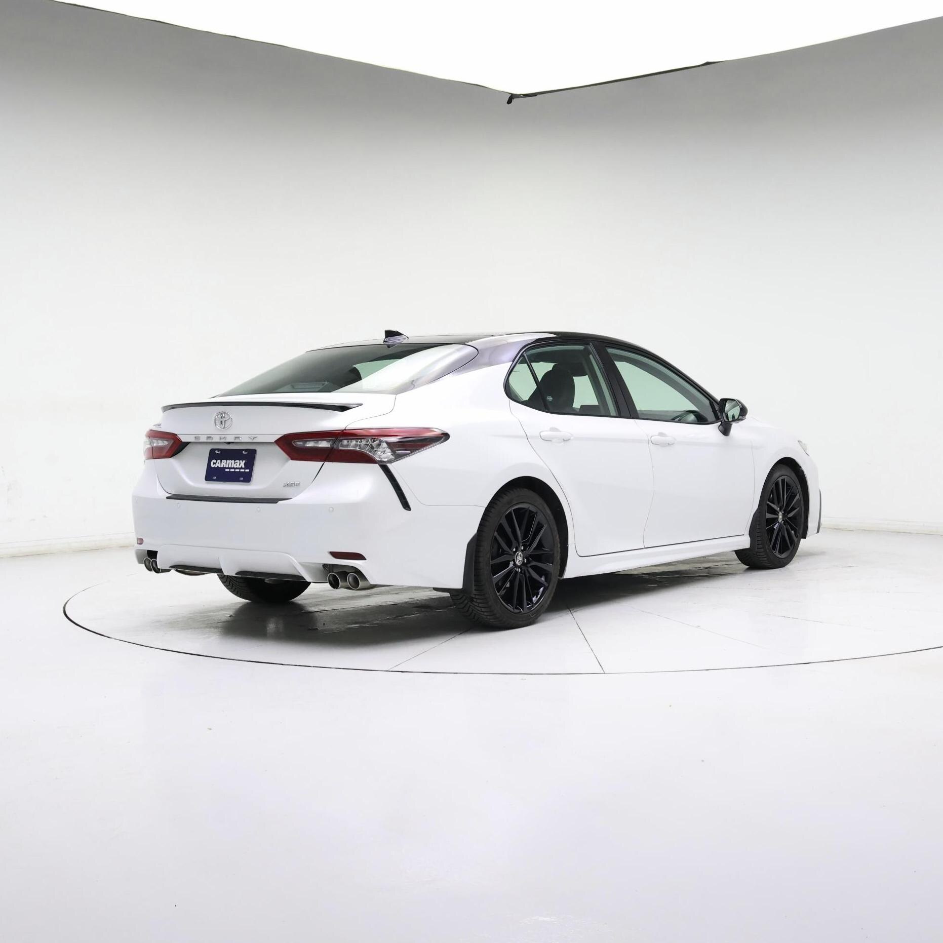 Thumbnail: 2023 Toyota Camry - 8