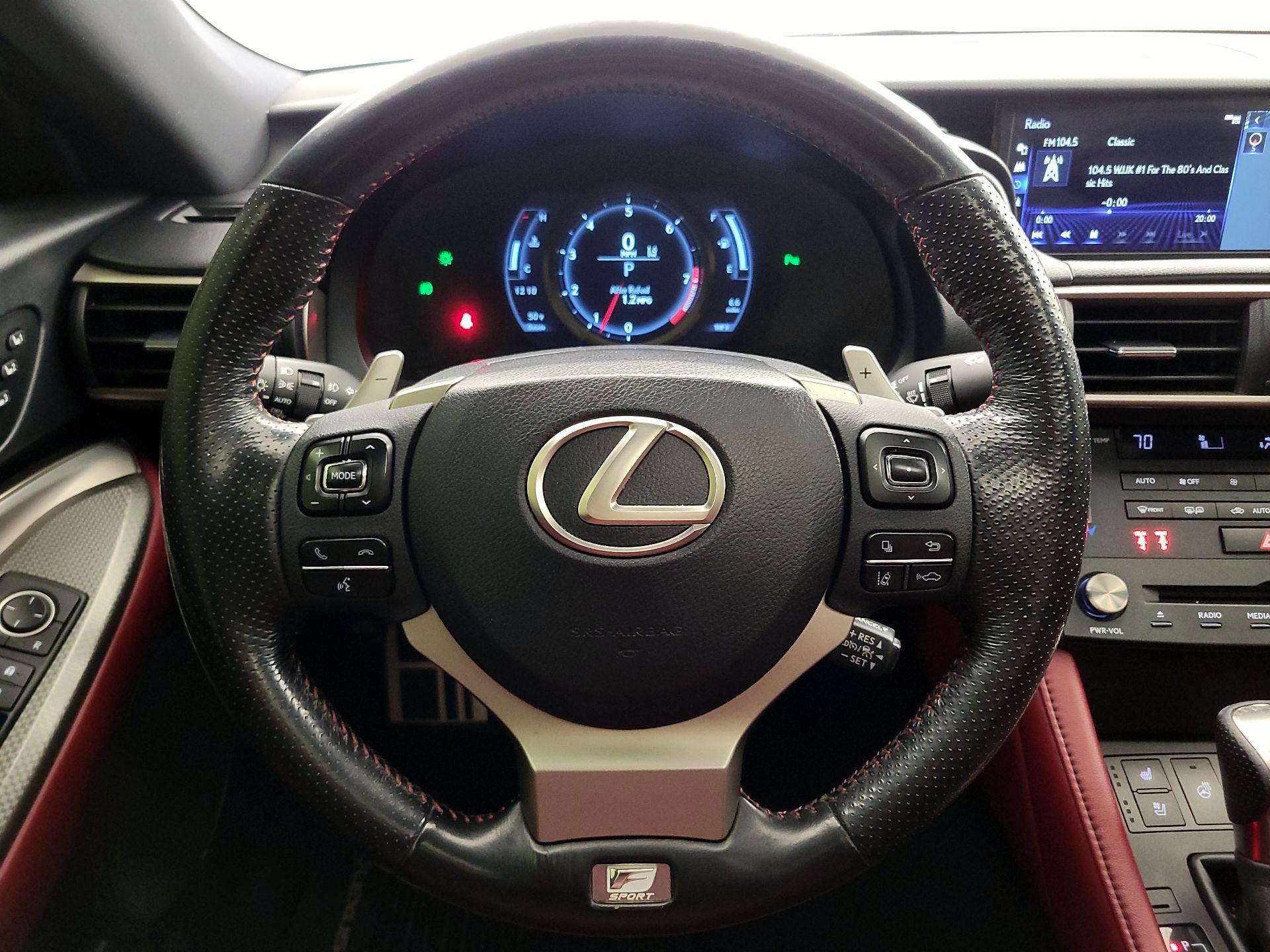 Thumbnail: 2018 Lexus RC - 10