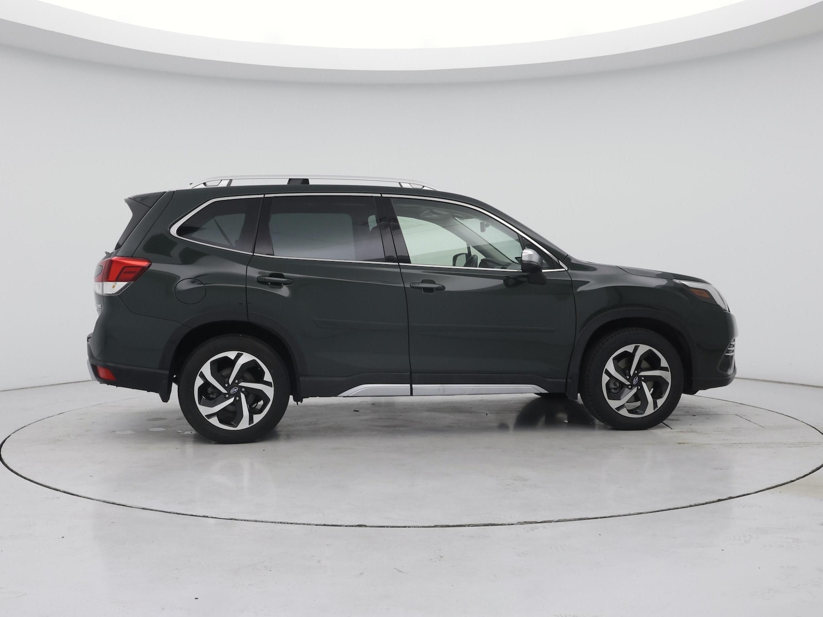 2023 Subaru Forester Touring - Photo 8