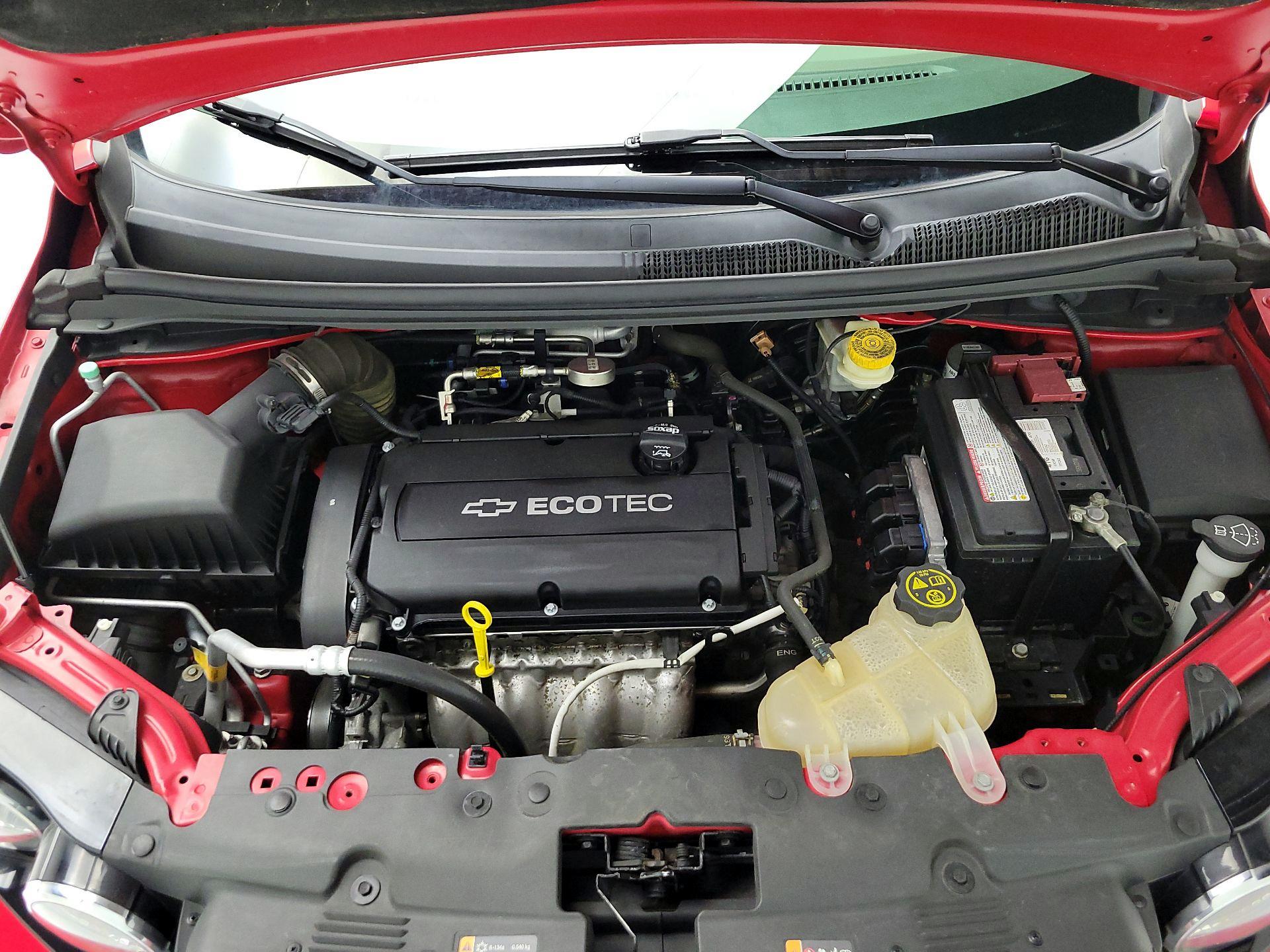 Thumbnail: 2015 Chevrolet Sonic - 19