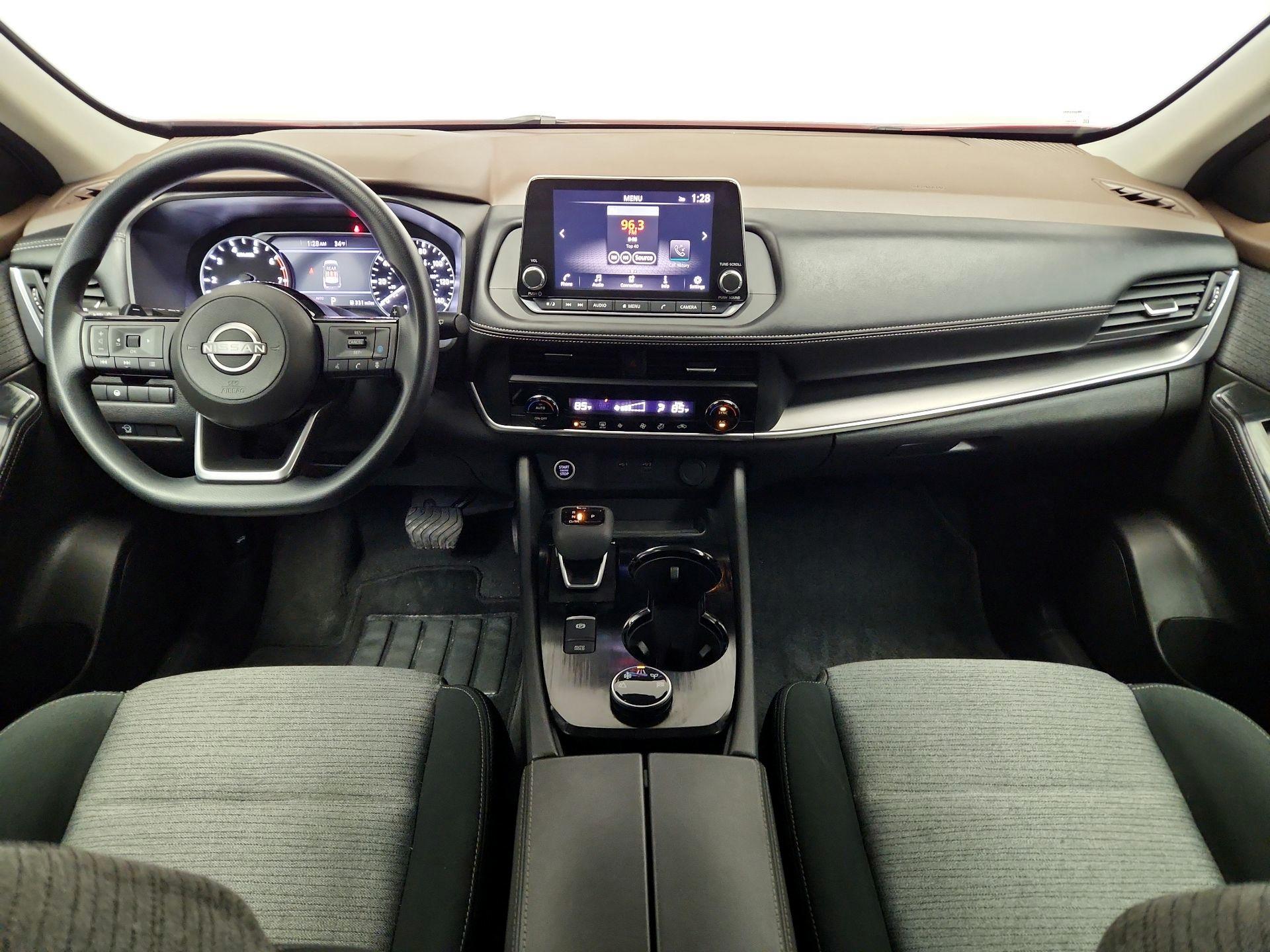 Thumbnail: 2023 Nissan Rogue - 9