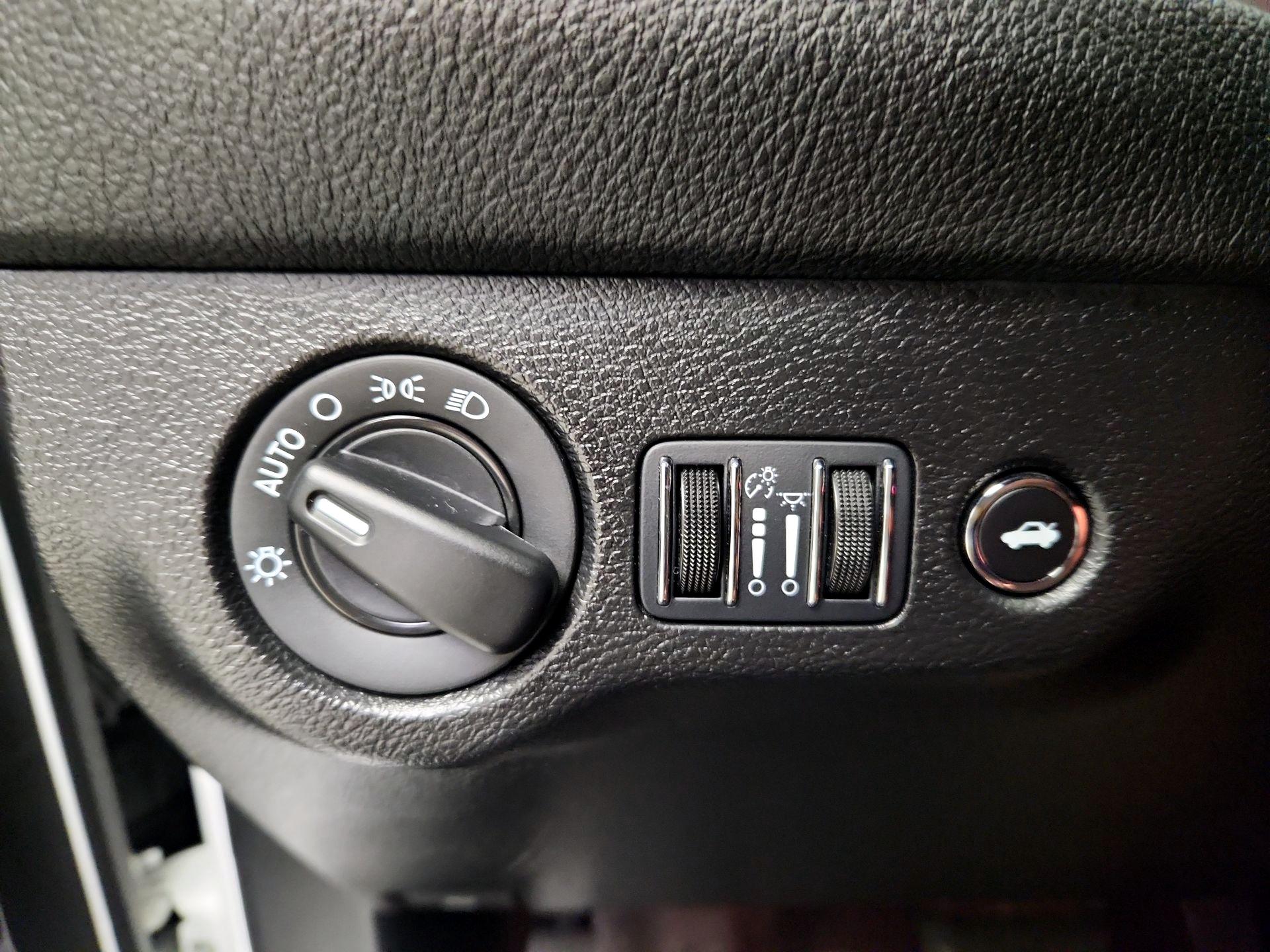 Thumbnail: 2023 Dodge Challenger - 13