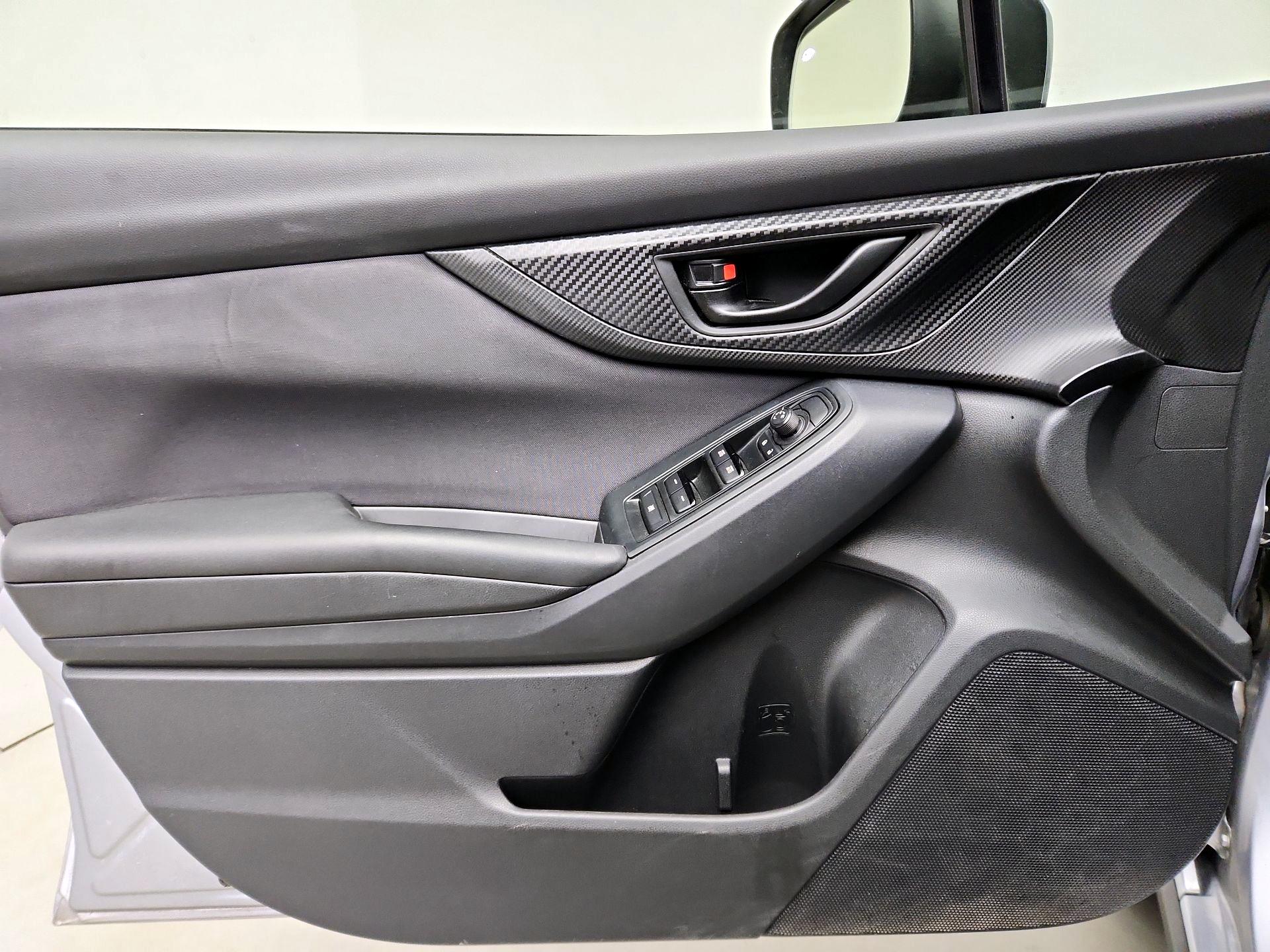 Thumbnail: 2018 Subaru Crosstrek - 12