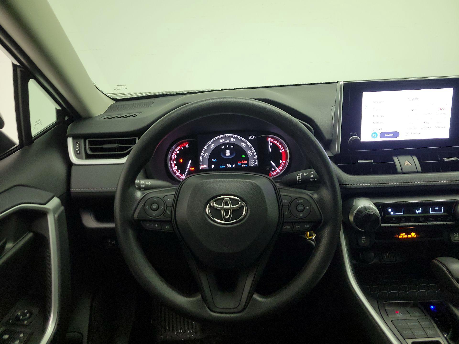 Thumbnail: 2025 Toyota RAV4 - 10