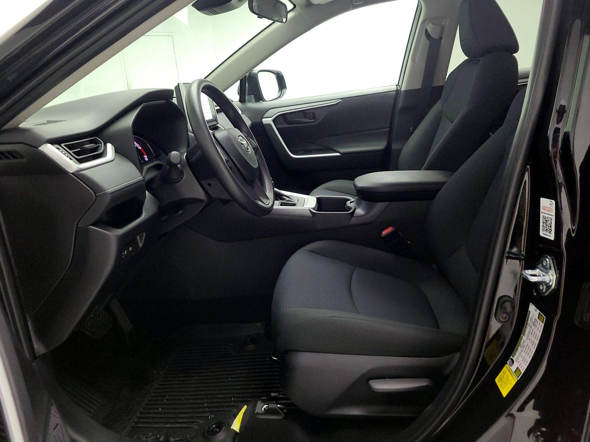 Thumbnail: 2025 Toyota RAV4 - 11