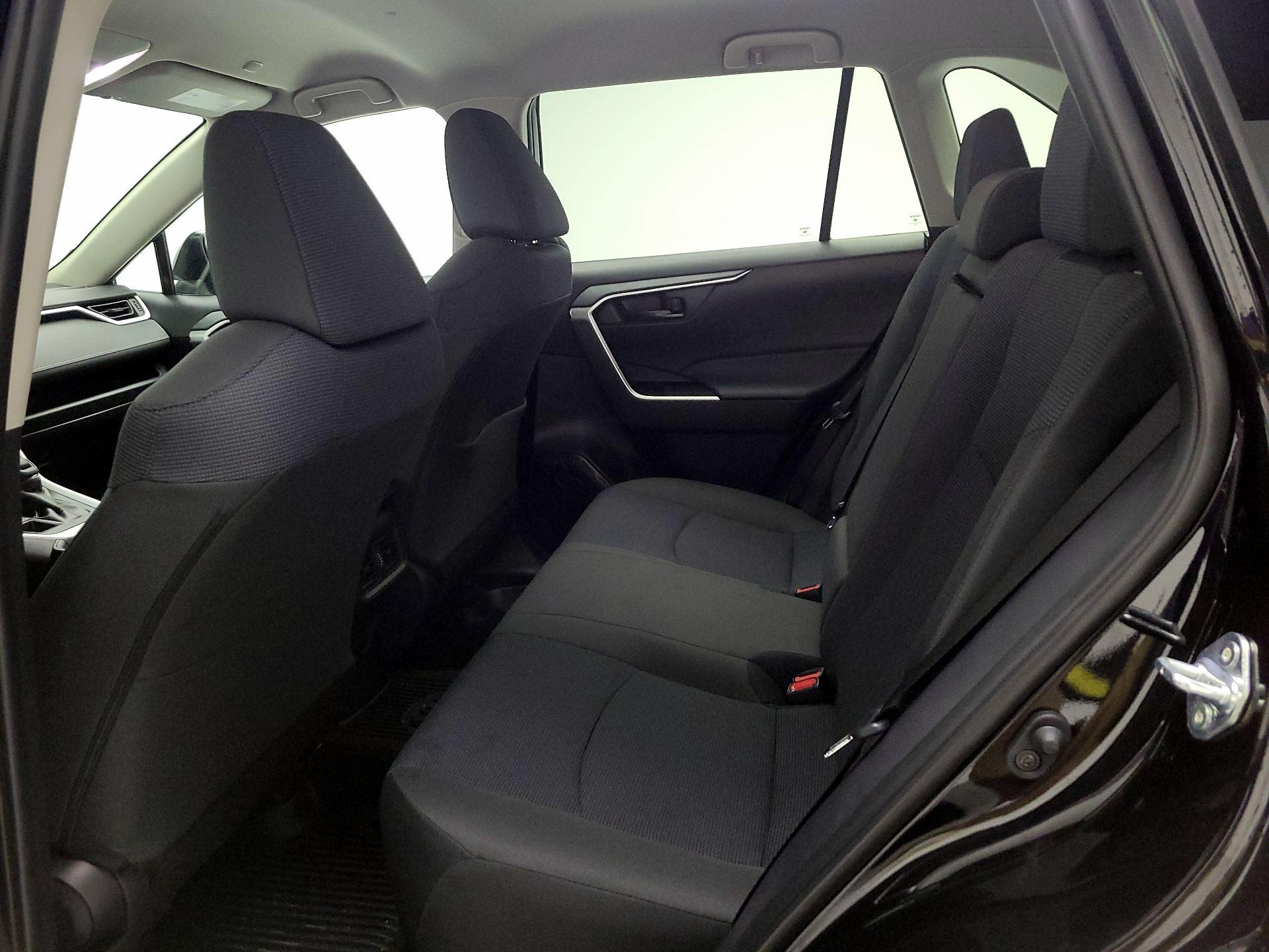 Thumbnail: 2025 Toyota RAV4 - 19