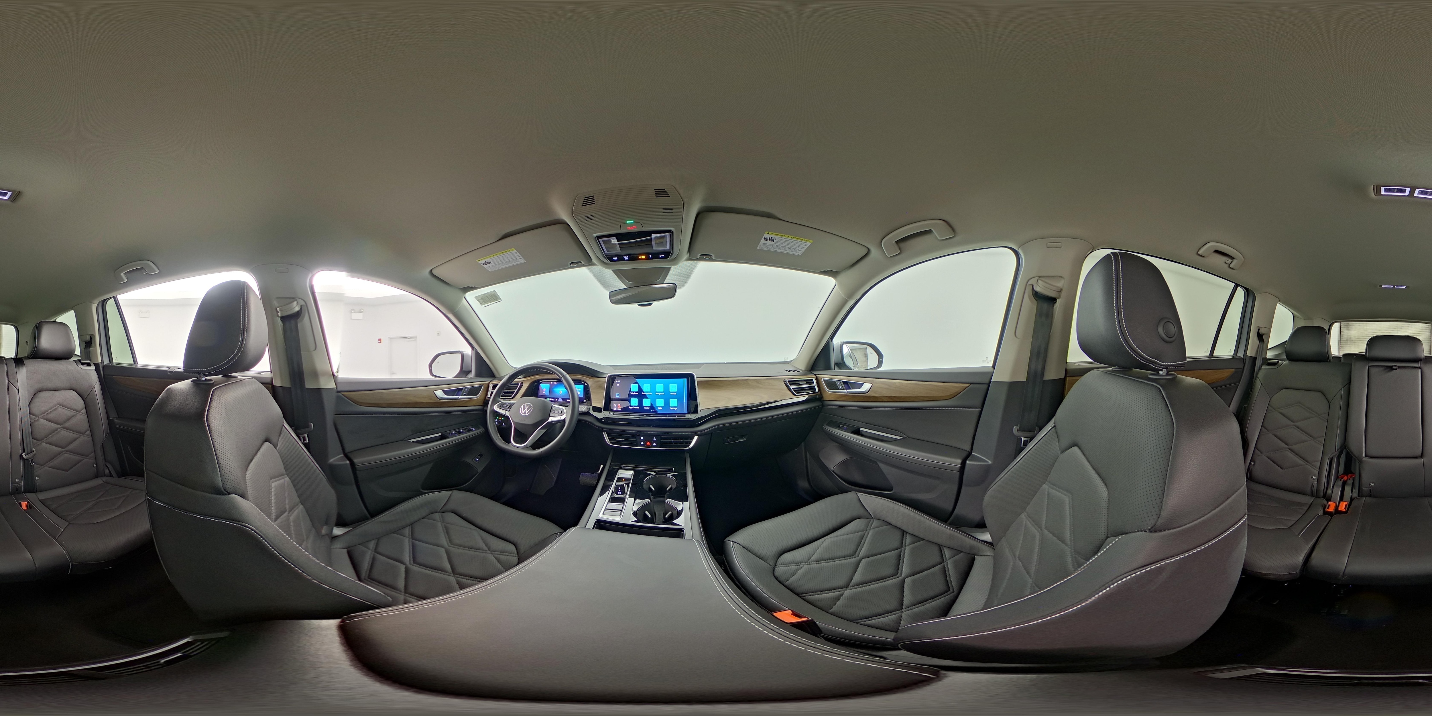 2025 Volkswagen Atlas SE w/Tech - Photo 26
