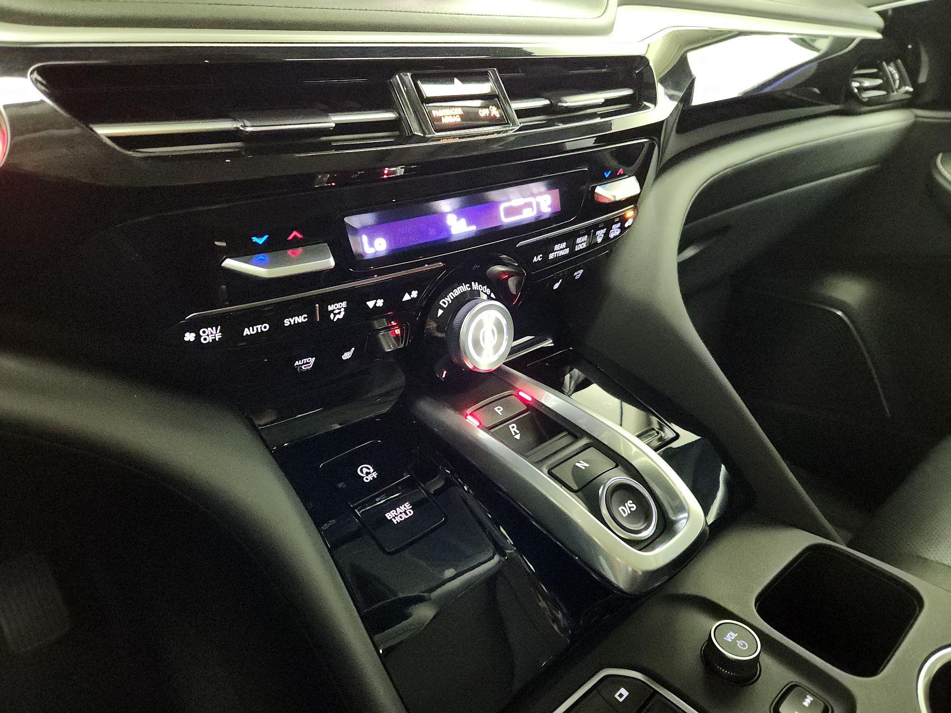 Thumbnail: 2023 Acura MDX - 17