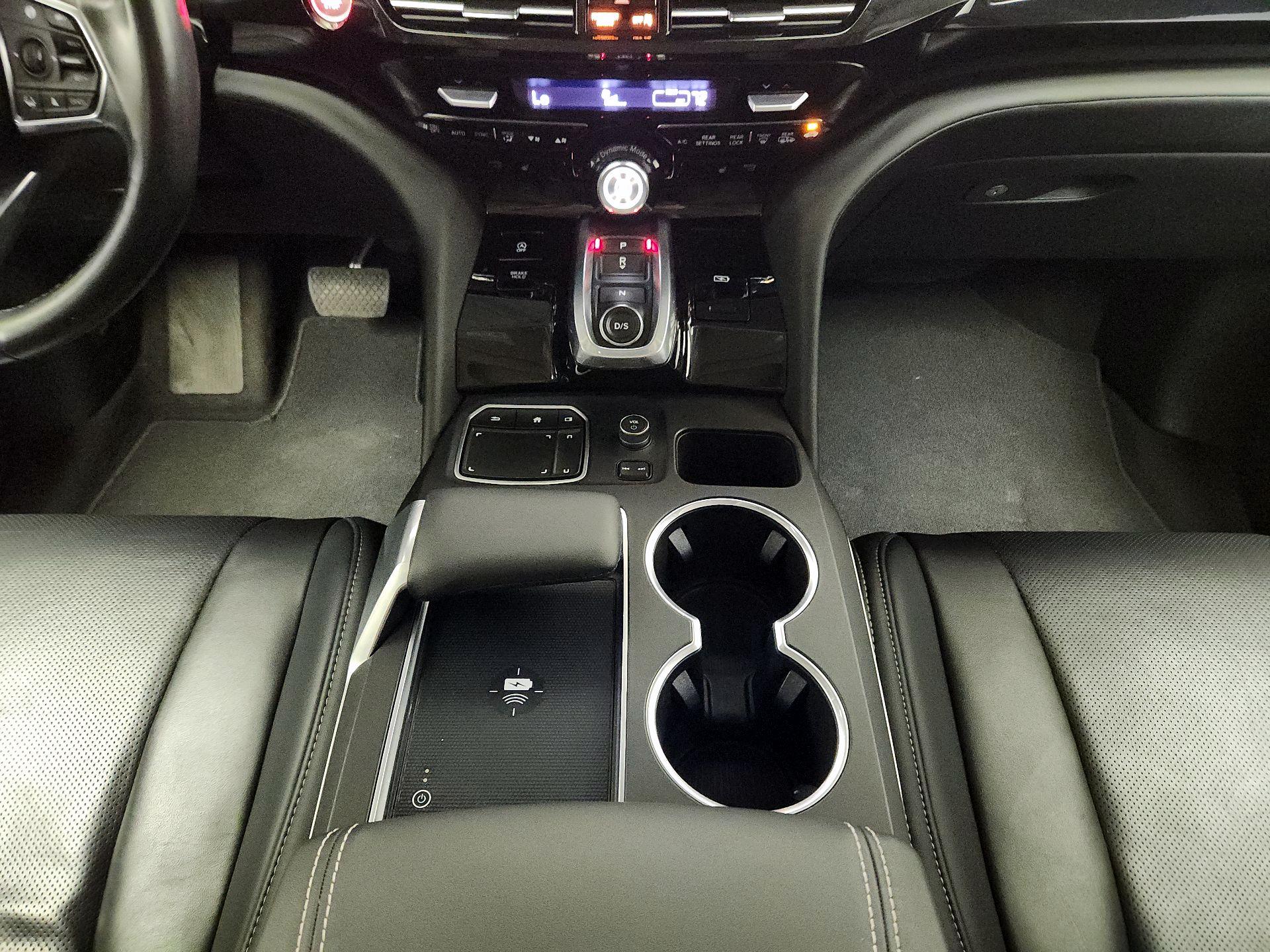 Thumbnail: 2023 Acura MDX - 18