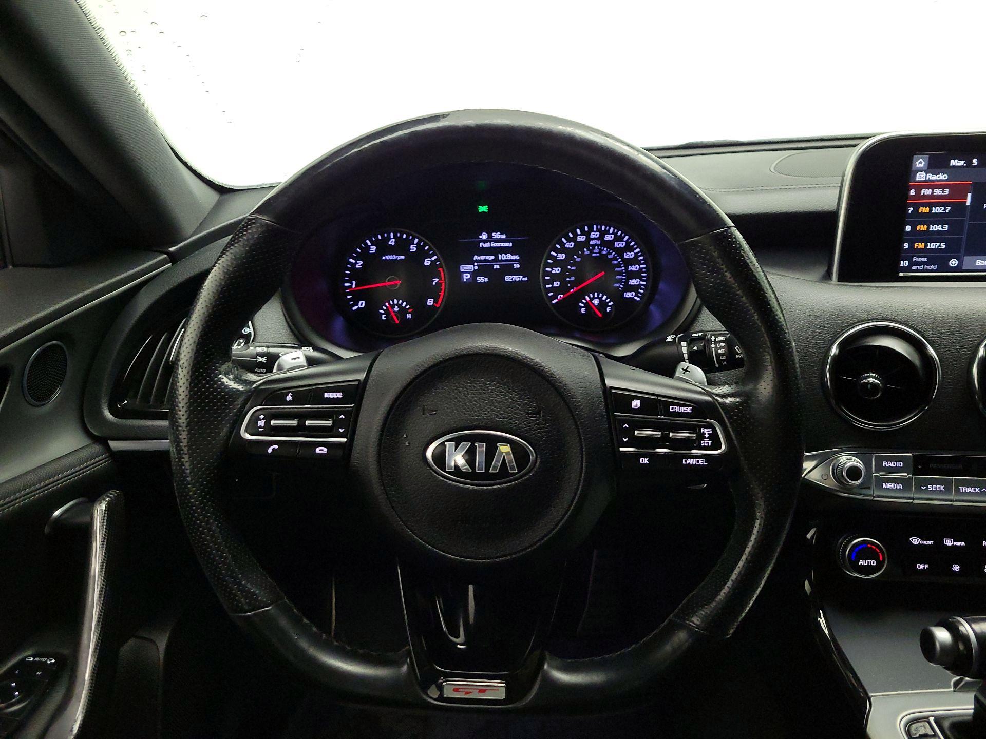 Thumbnail: 2020 Kia Stinger - 10