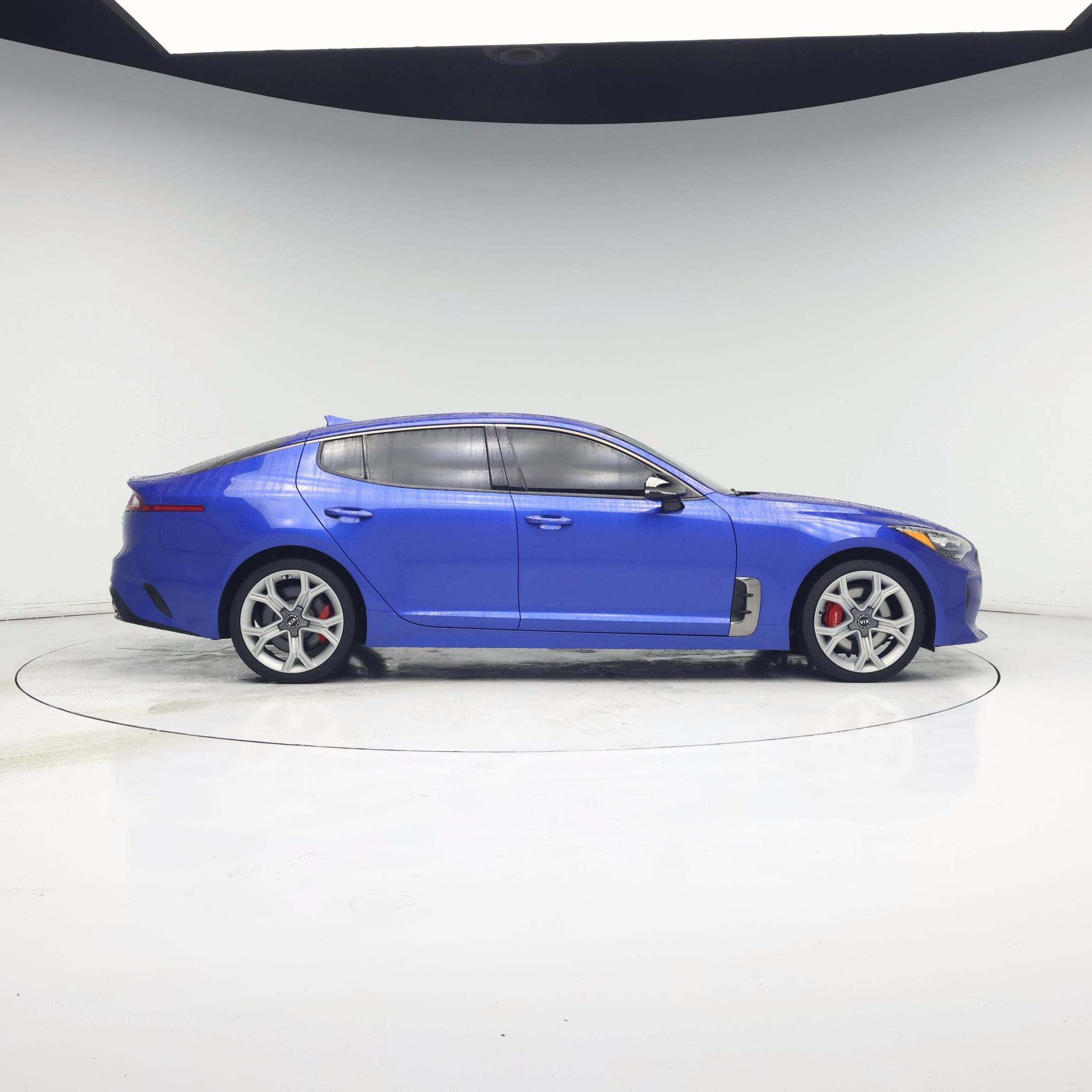 Thumbnail: 2020 Kia Stinger - 7
