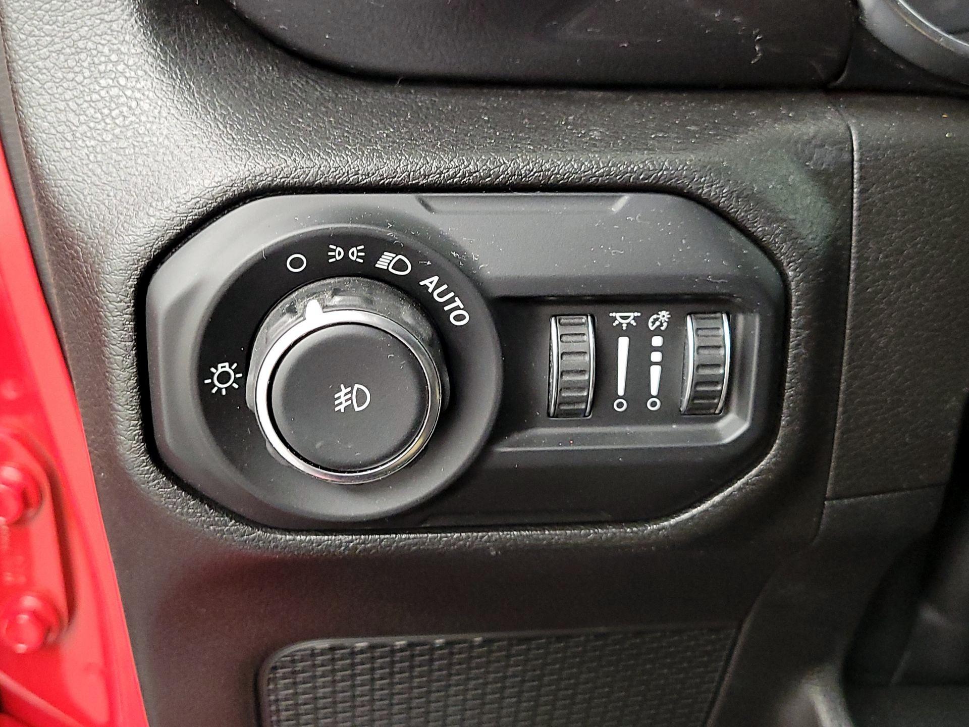 Thumbnail: 2022 Jeep Wrangler - 13