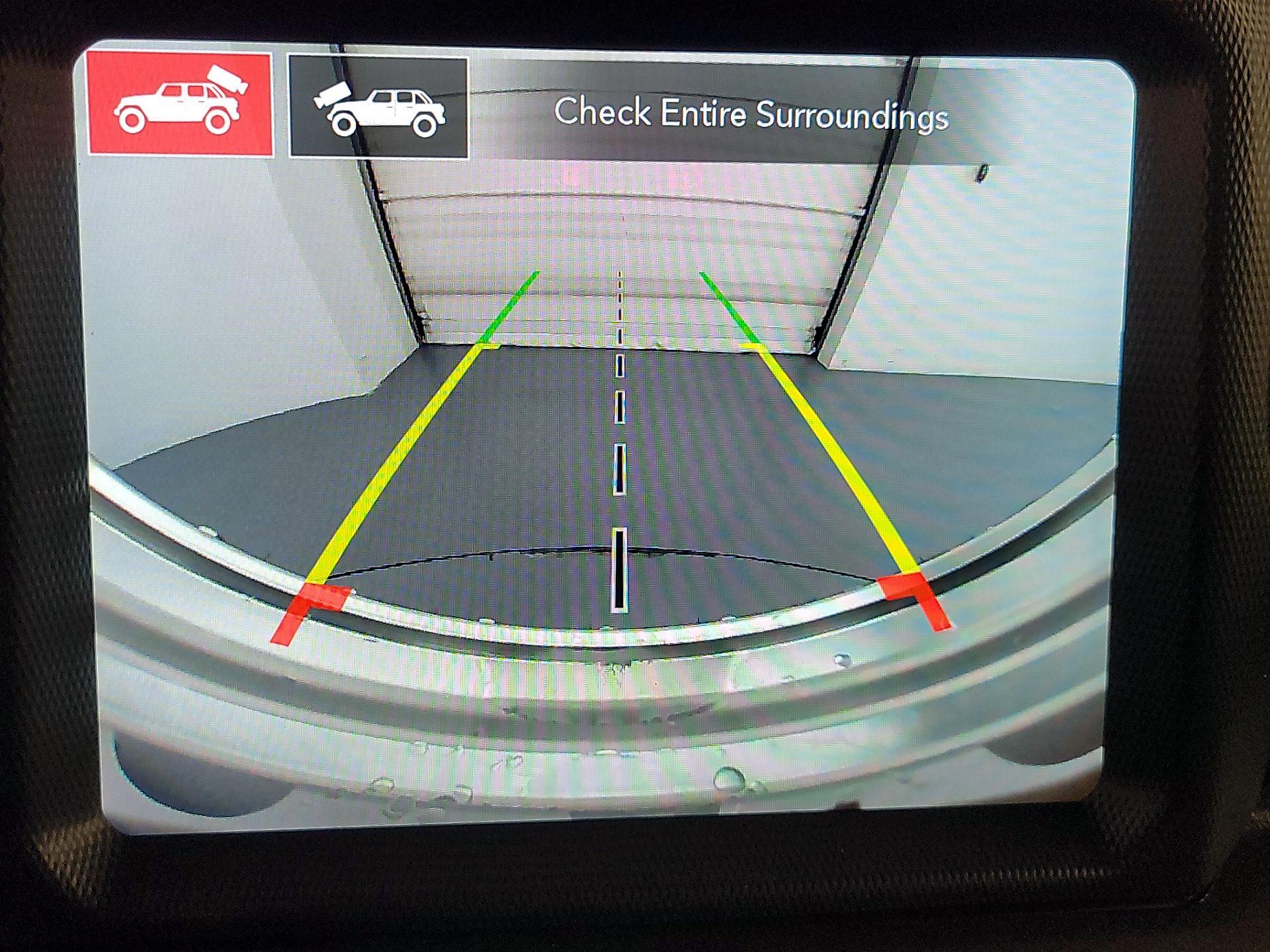 Thumbnail: 2022 Jeep Wrangler - 15