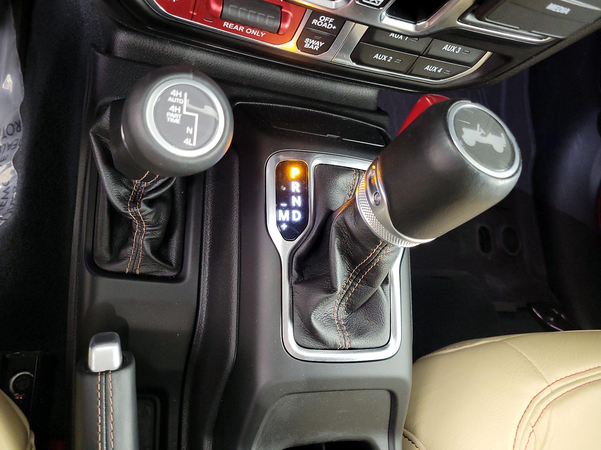 Thumbnail: 2022 Jeep Wrangler - 18