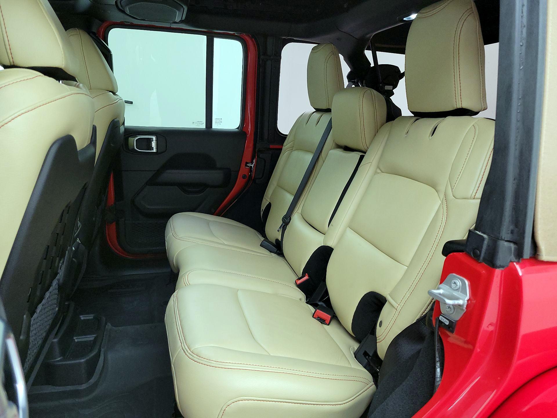 Thumbnail: 2022 Jeep Wrangler - 20