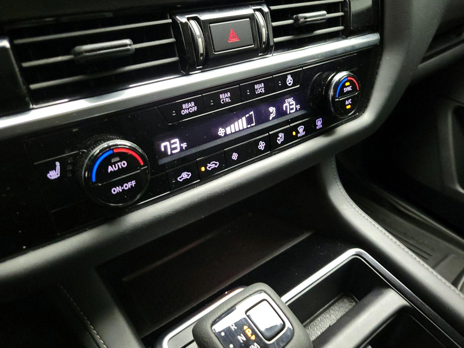 Thumbnail: 2024 Nissan Pathfinder - 16