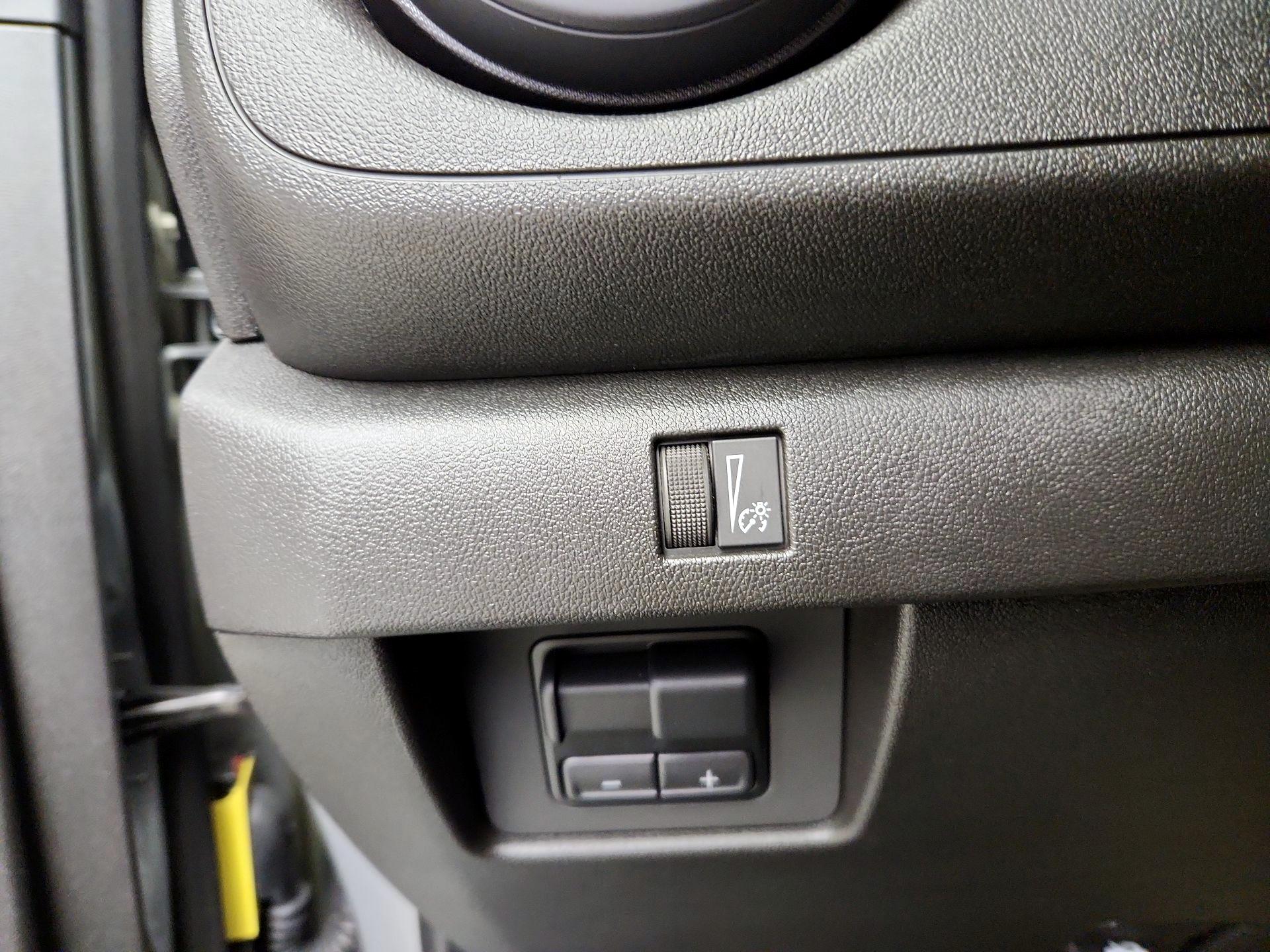 Thumbnail: 2026 Chevrolet Colorado - 13