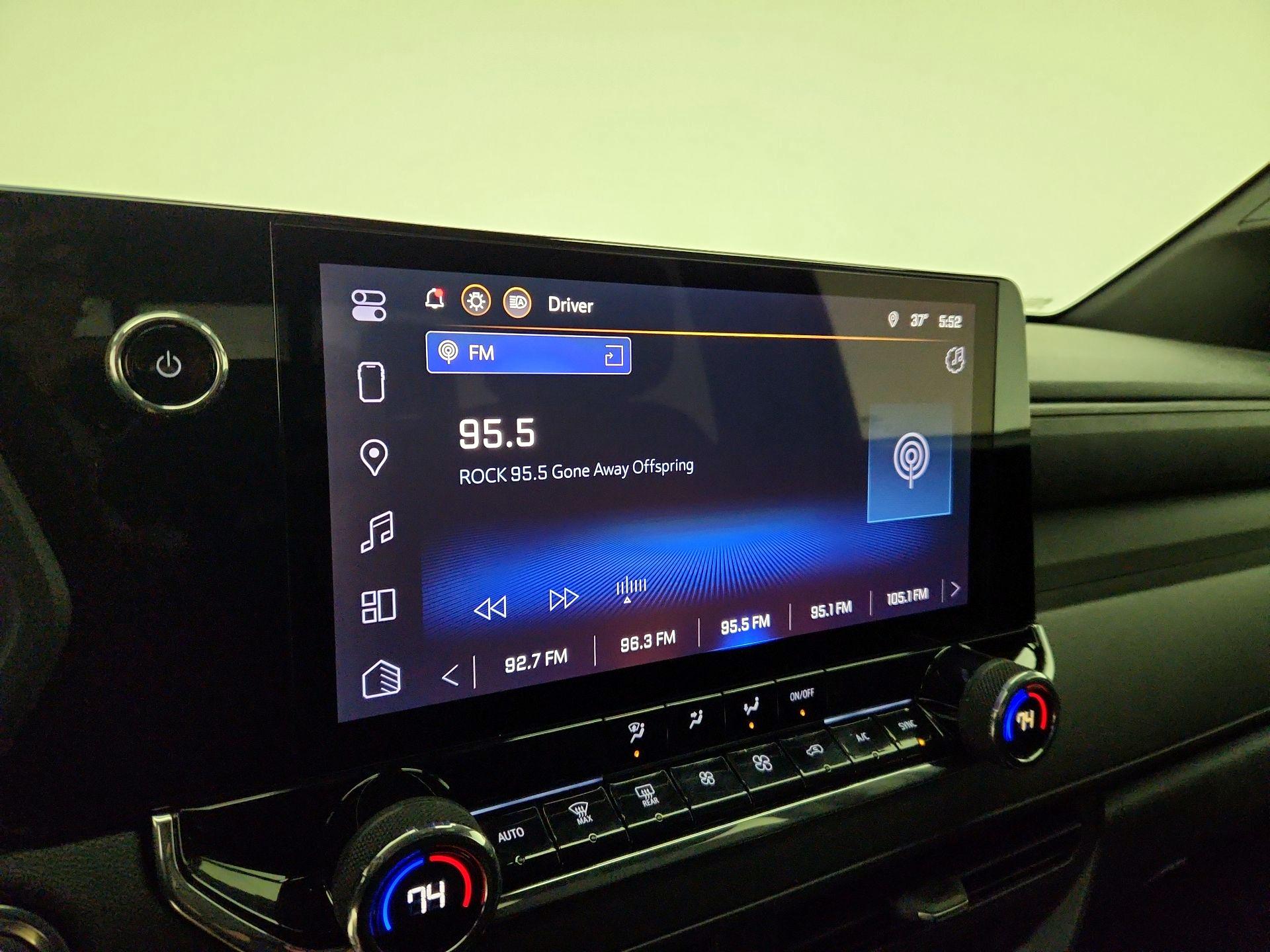 Thumbnail: 2026 Chevrolet Colorado - 15