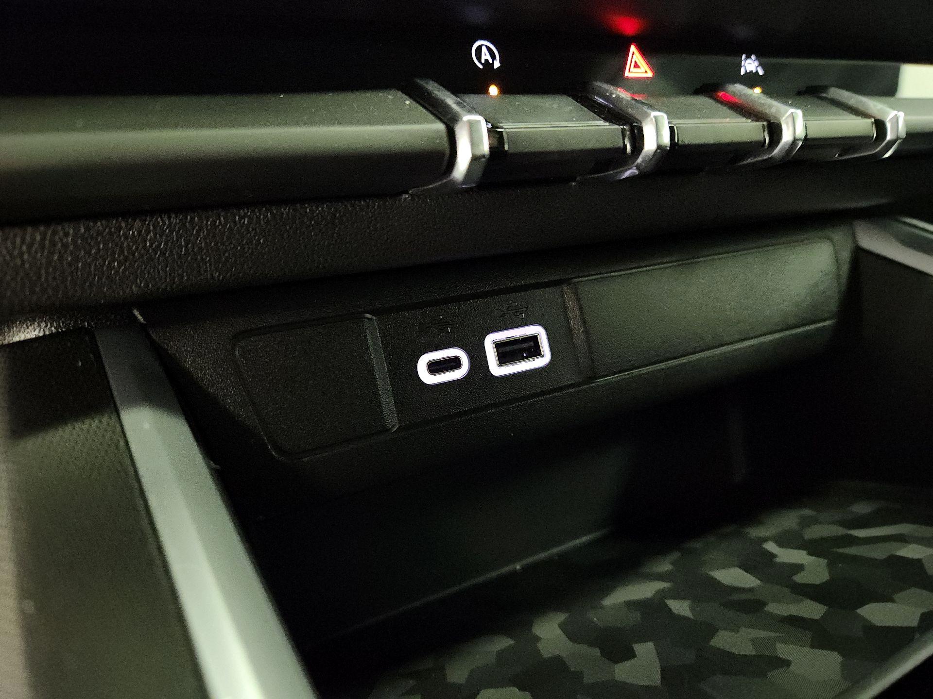 Thumbnail: 2026 Chevrolet Colorado - 18