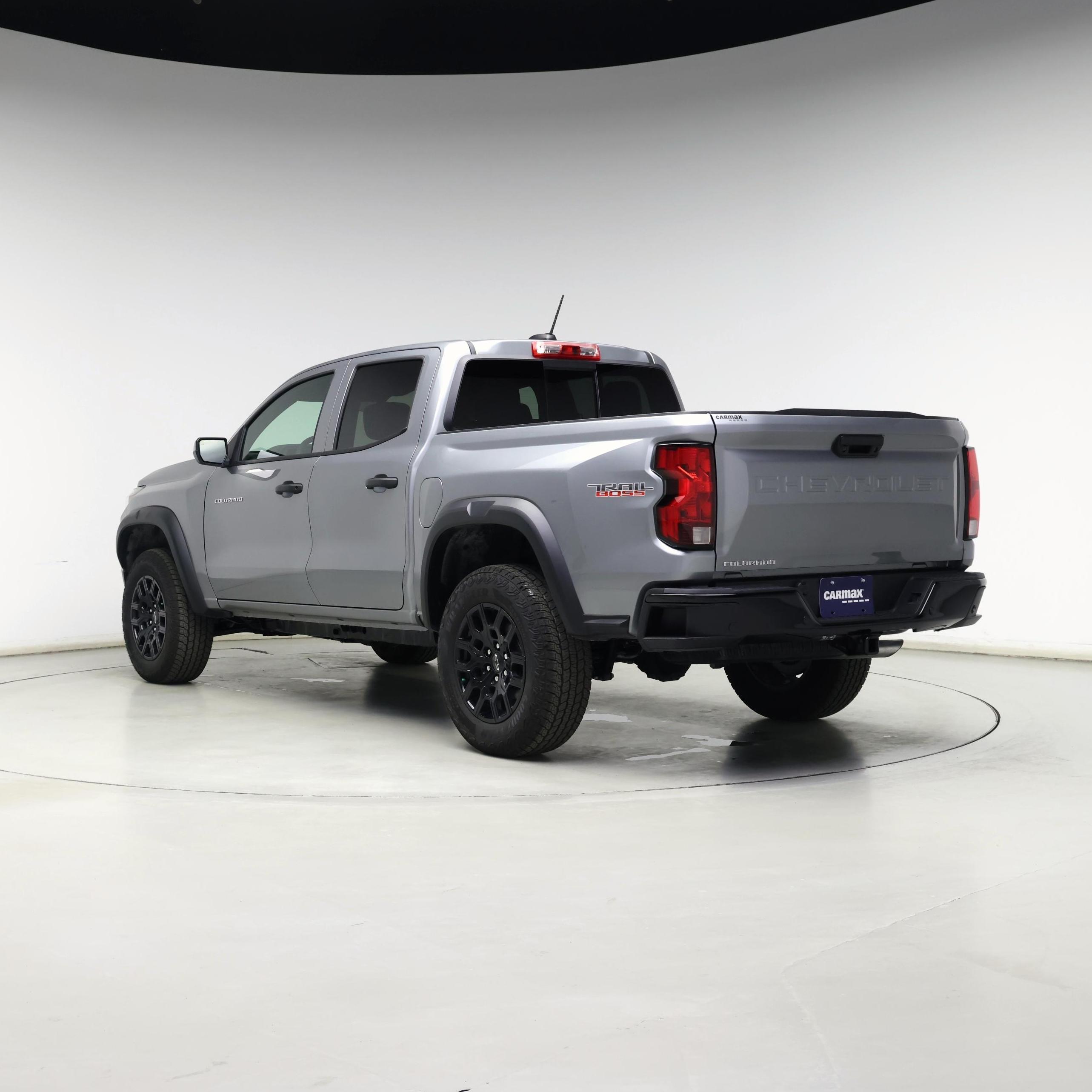 Thumbnail: 2026 Chevrolet Colorado - 2