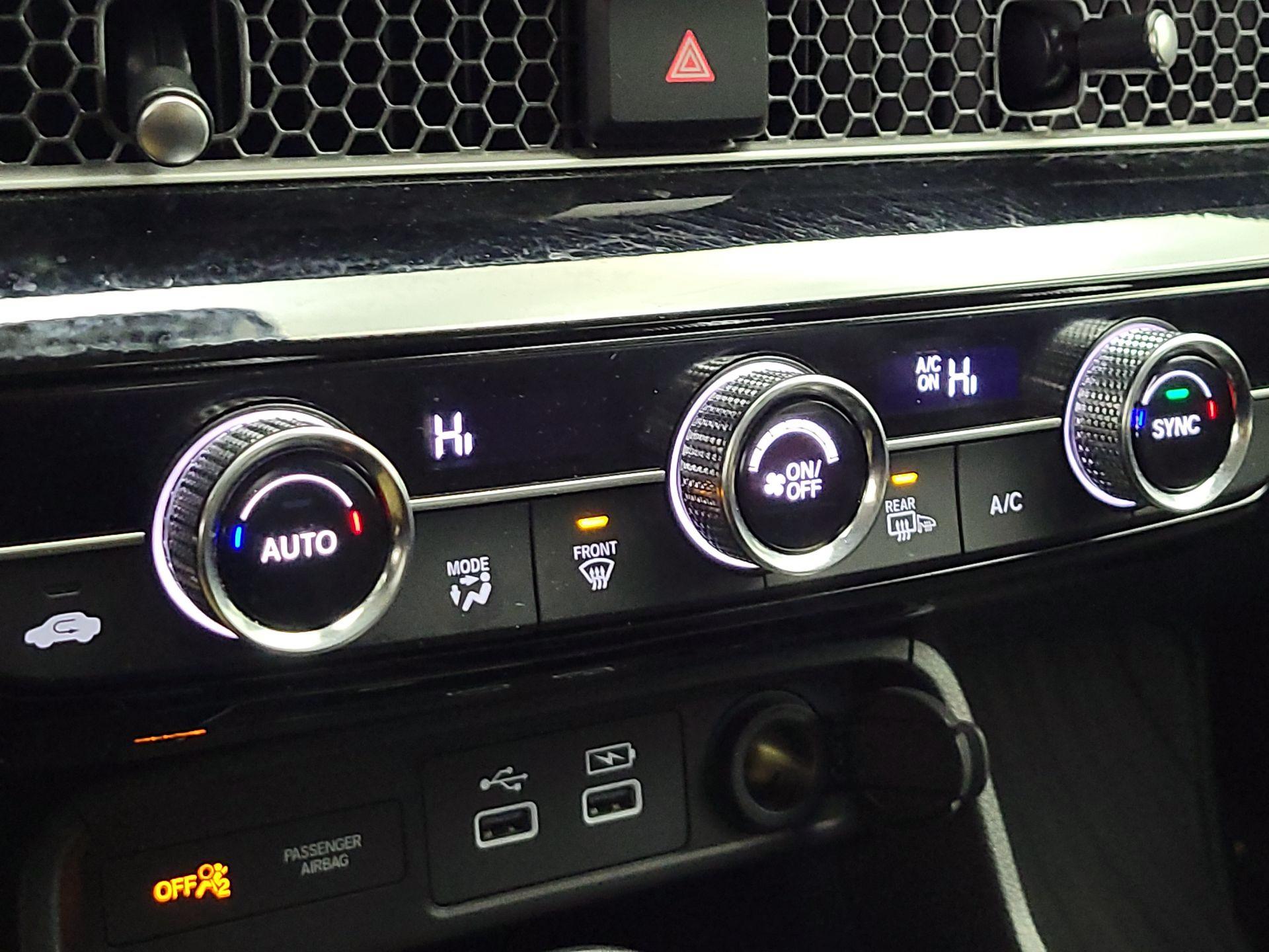 Thumbnail: 2024 Honda Civic - 17