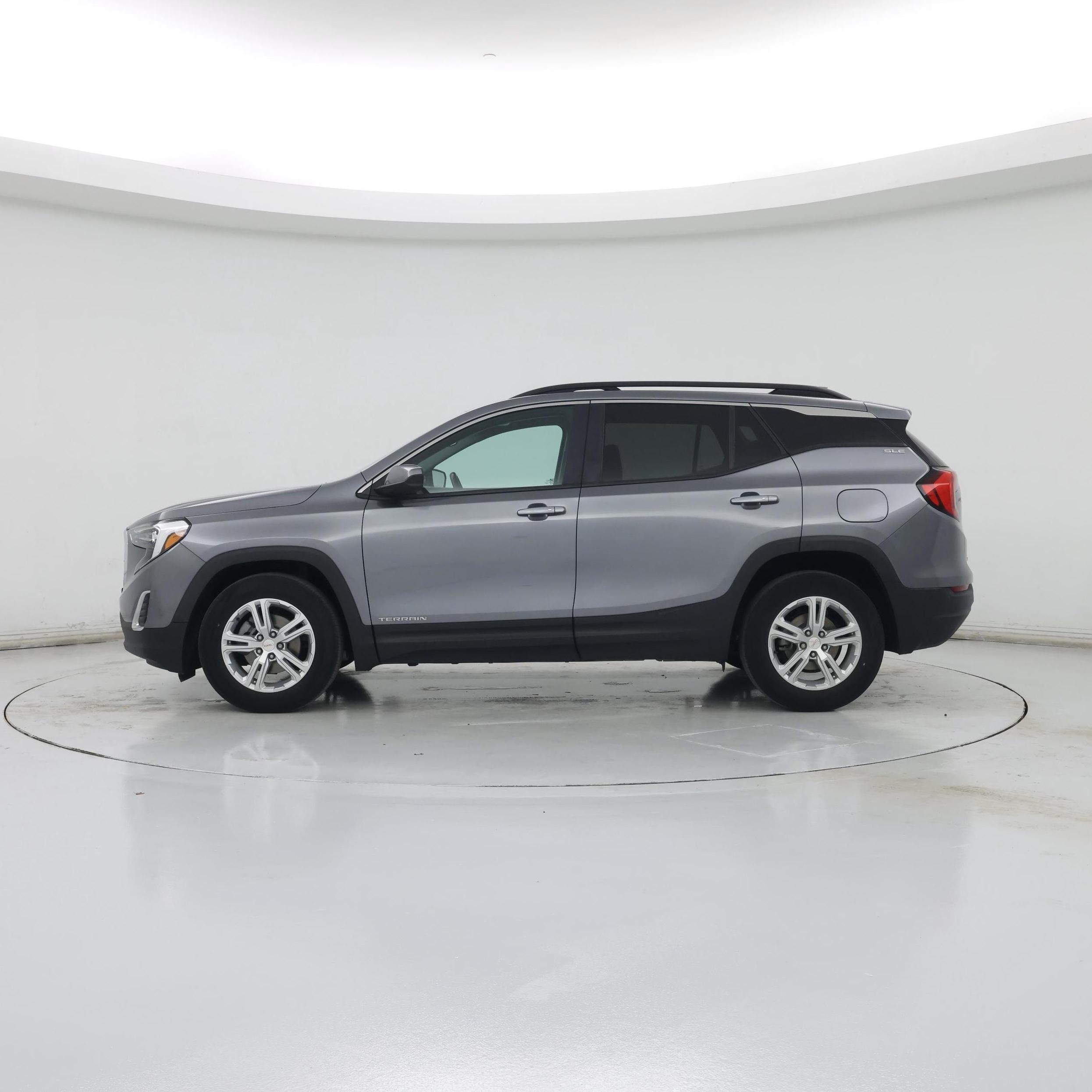 Thumbnail: 2021 GMC Terrain - 3