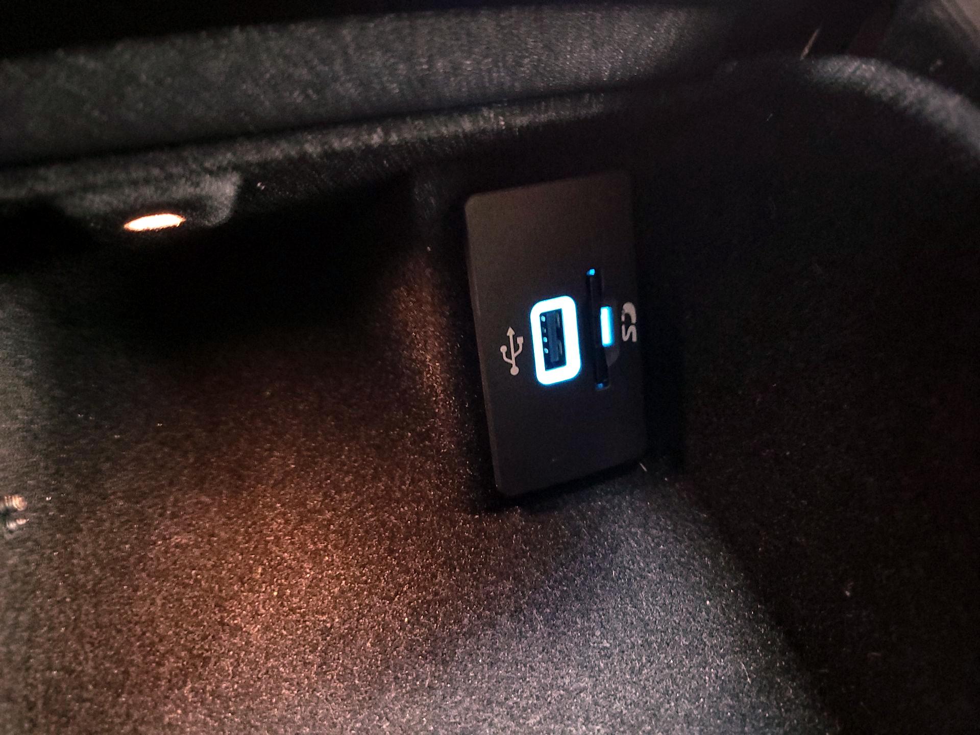 Thumbnail: 2016 Lincoln MKX - 18