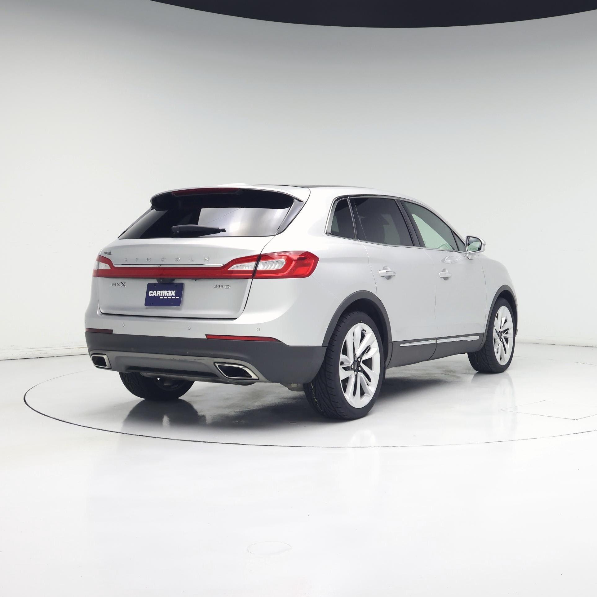 Thumbnail: 2016 Lincoln MKX - 8