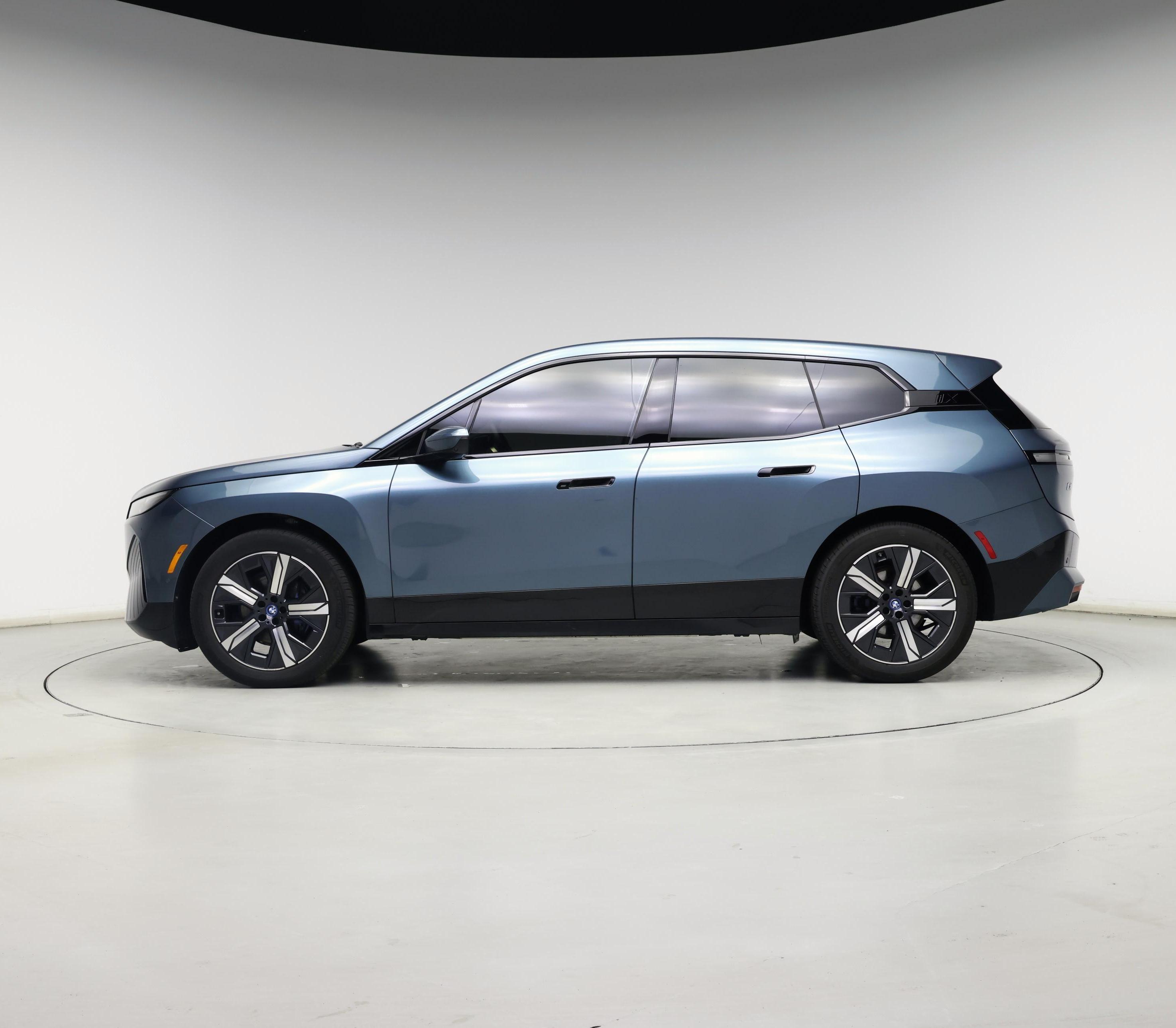 Thumbnail: 2024 BMW iX - 3