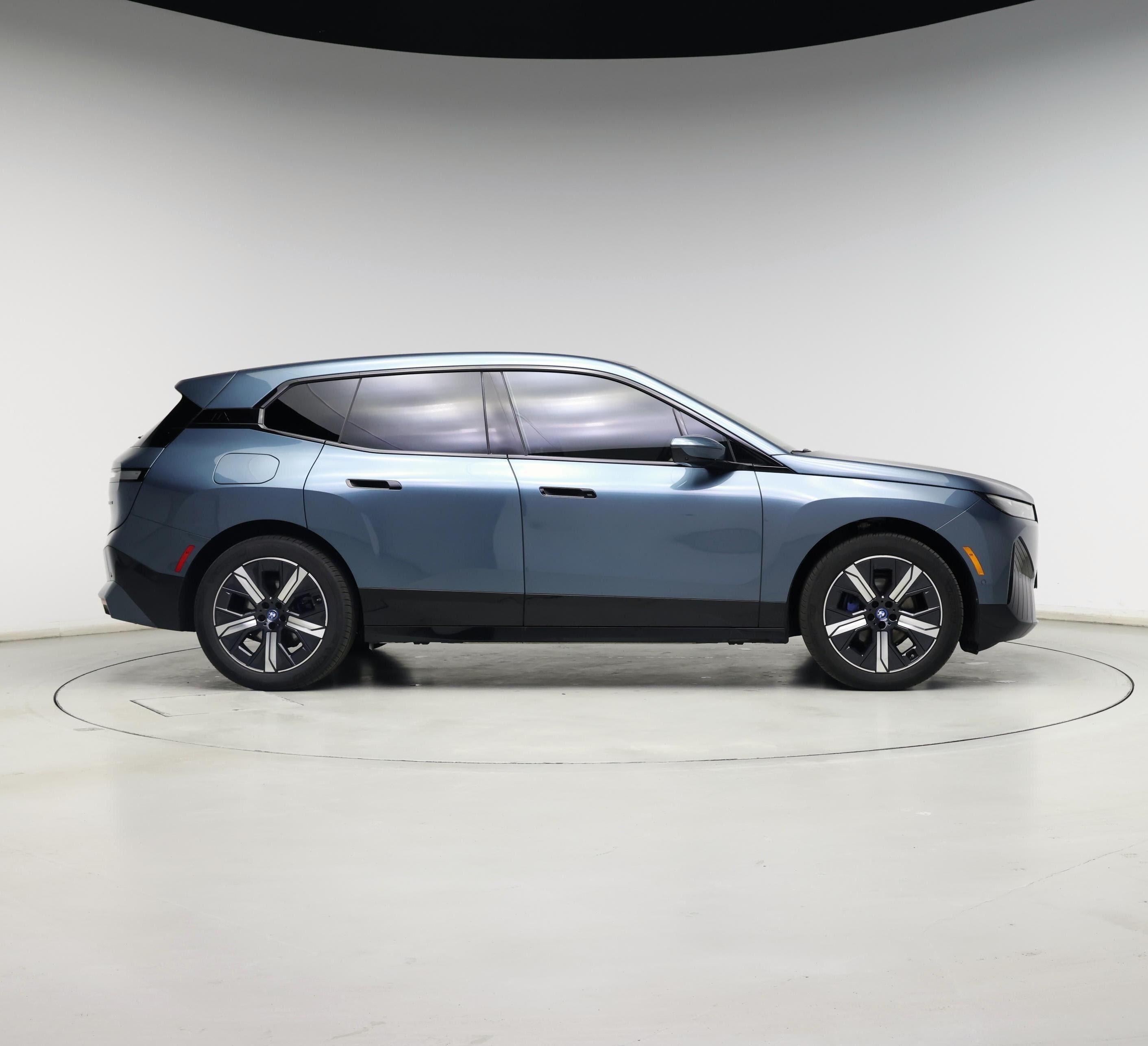 Thumbnail: 2024 BMW iX - 7