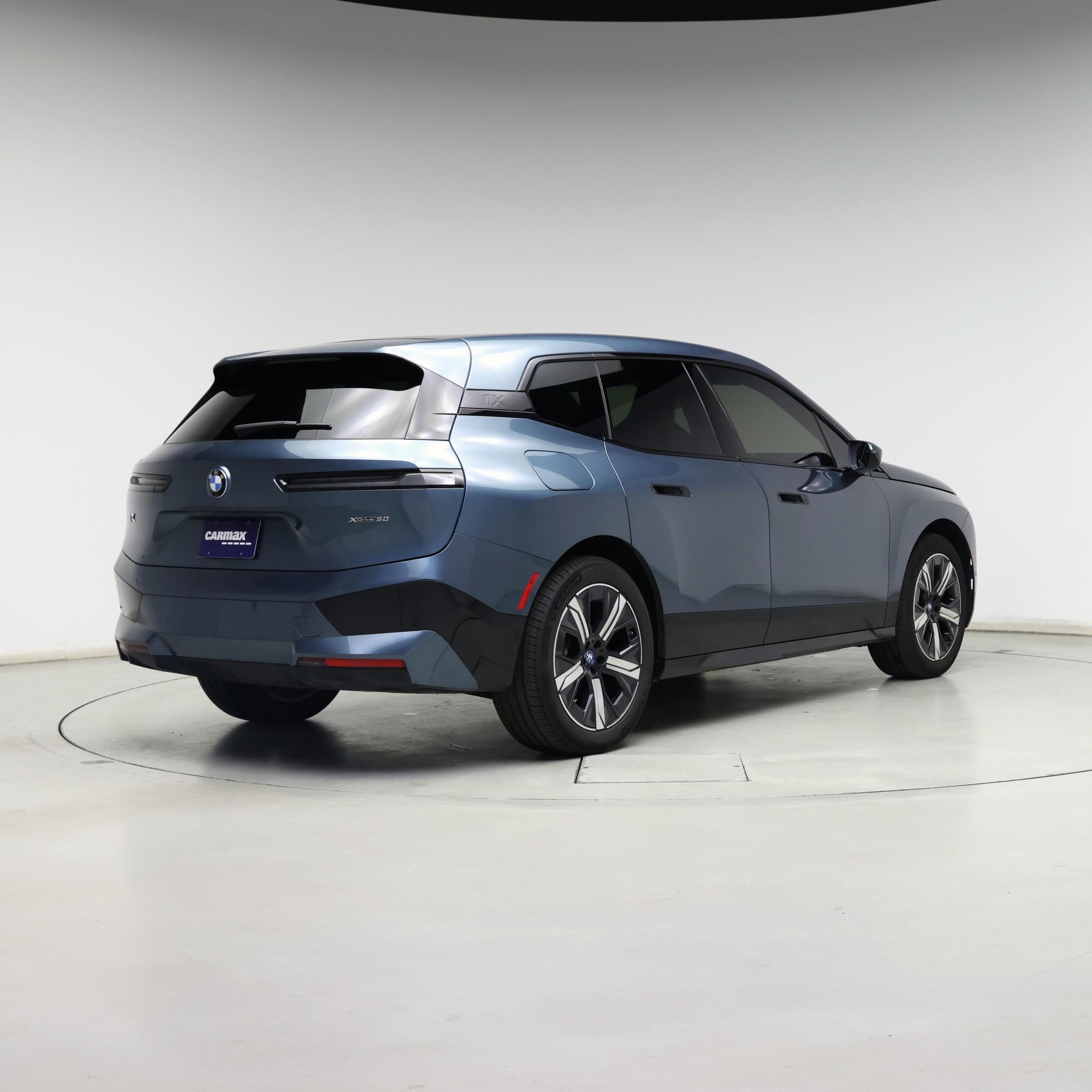 Thumbnail: 2024 BMW iX - 8