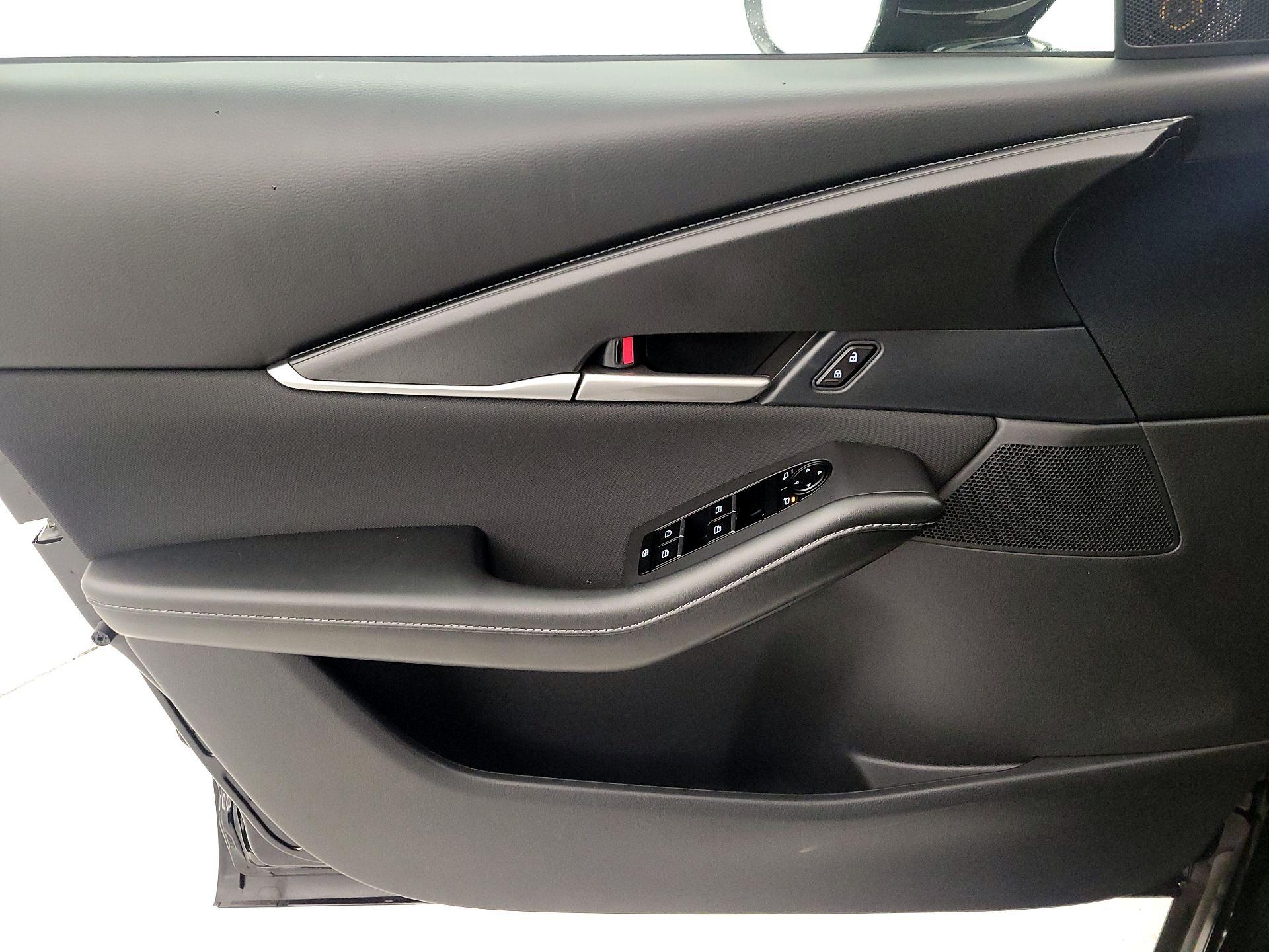 Thumbnail: 2025 Mazda CX-30 - 12